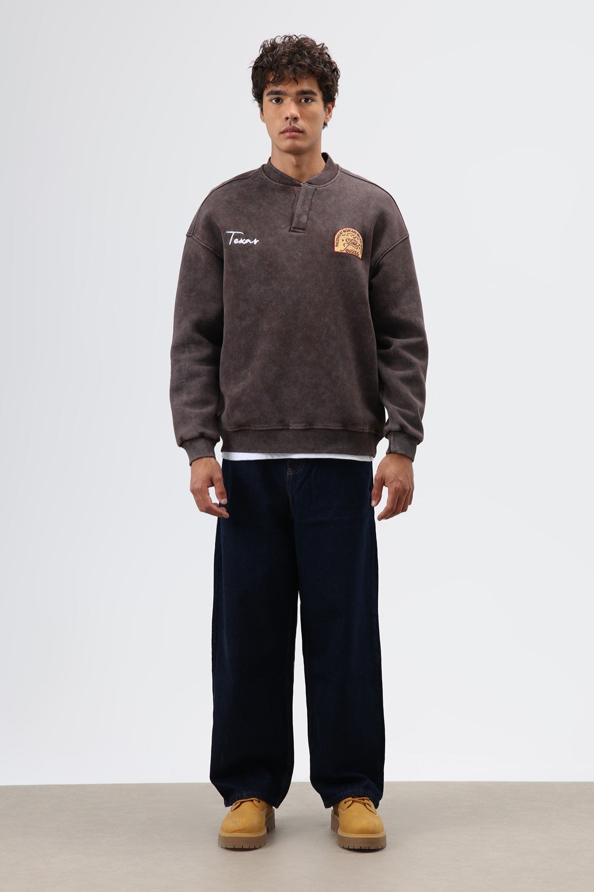 Oversize Henley Yaka Baskılı Sweatshirt