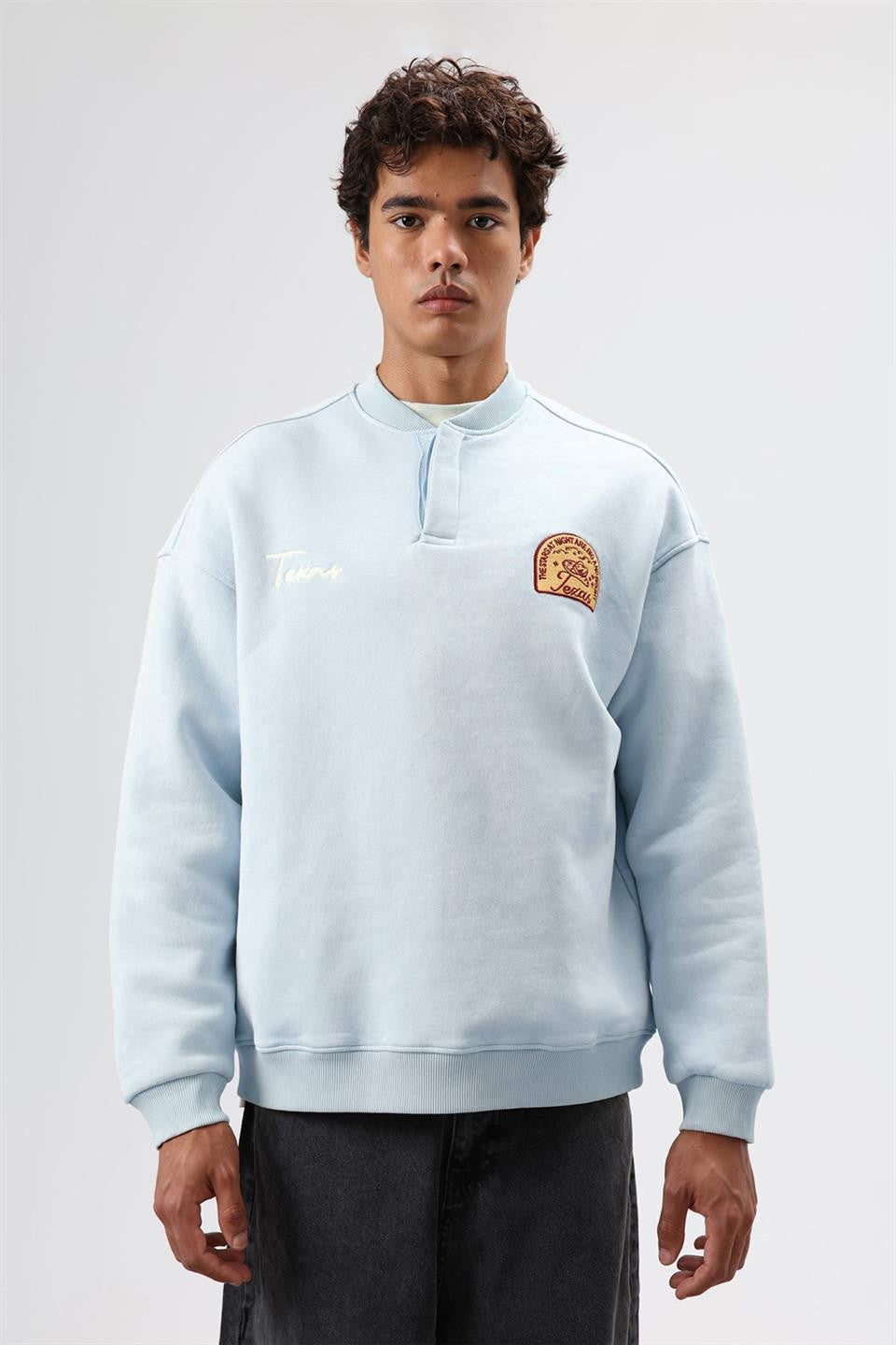 Oversize Henley Yaka Baskılı Sweatshirt