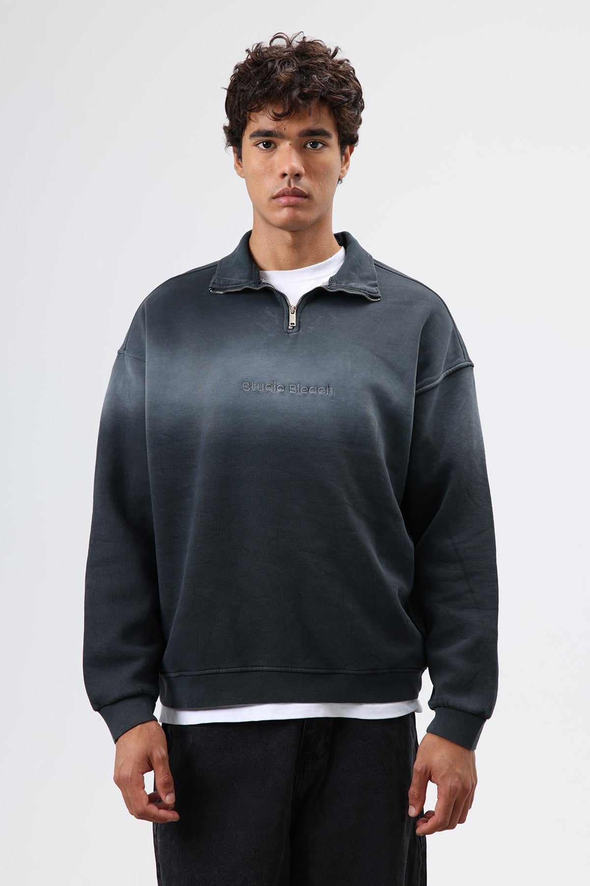 Yaka Fermuarlı Oversize Sweatshirt