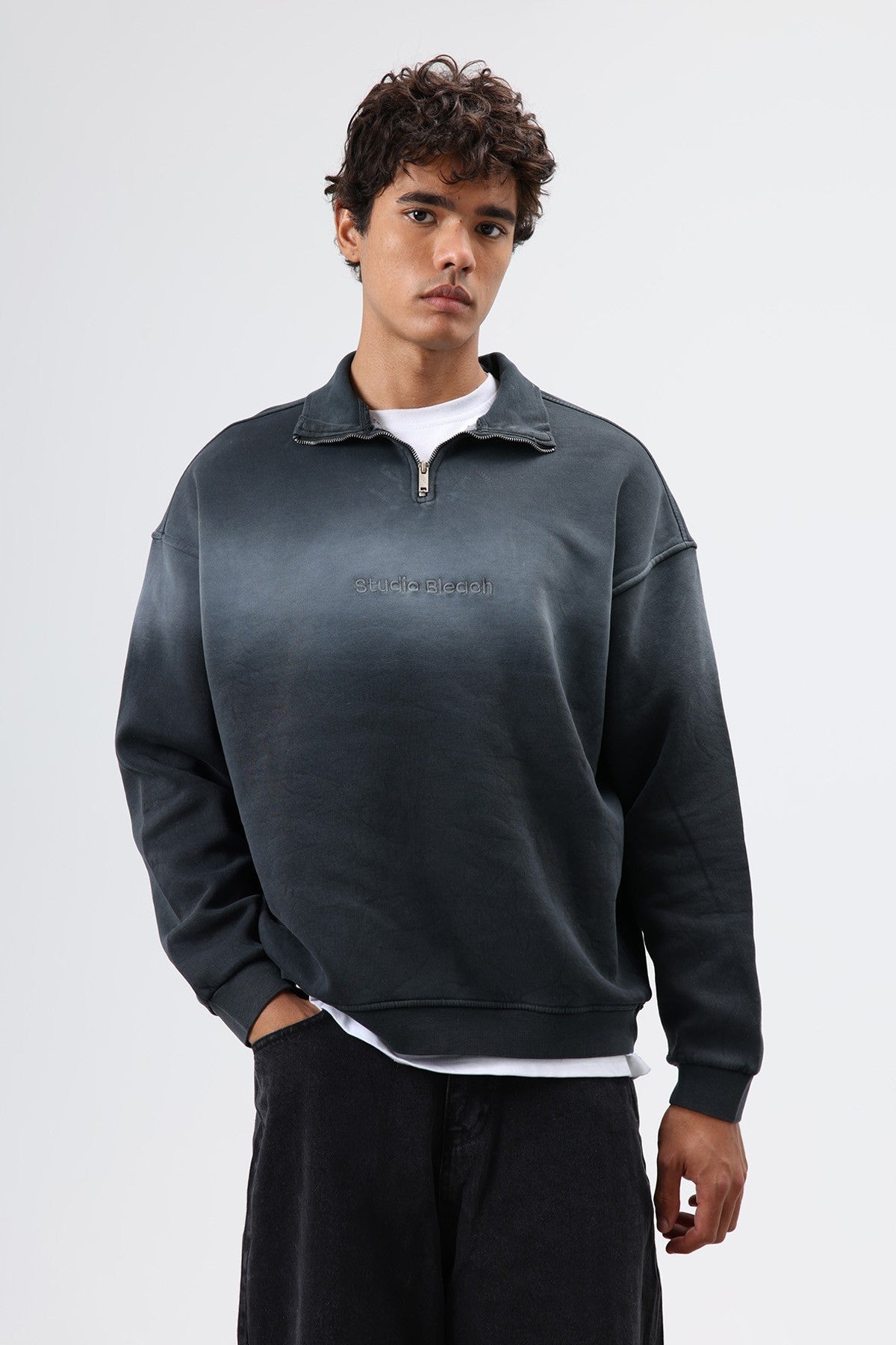 Yaka Fermuarlı Oversize Sweatshirt