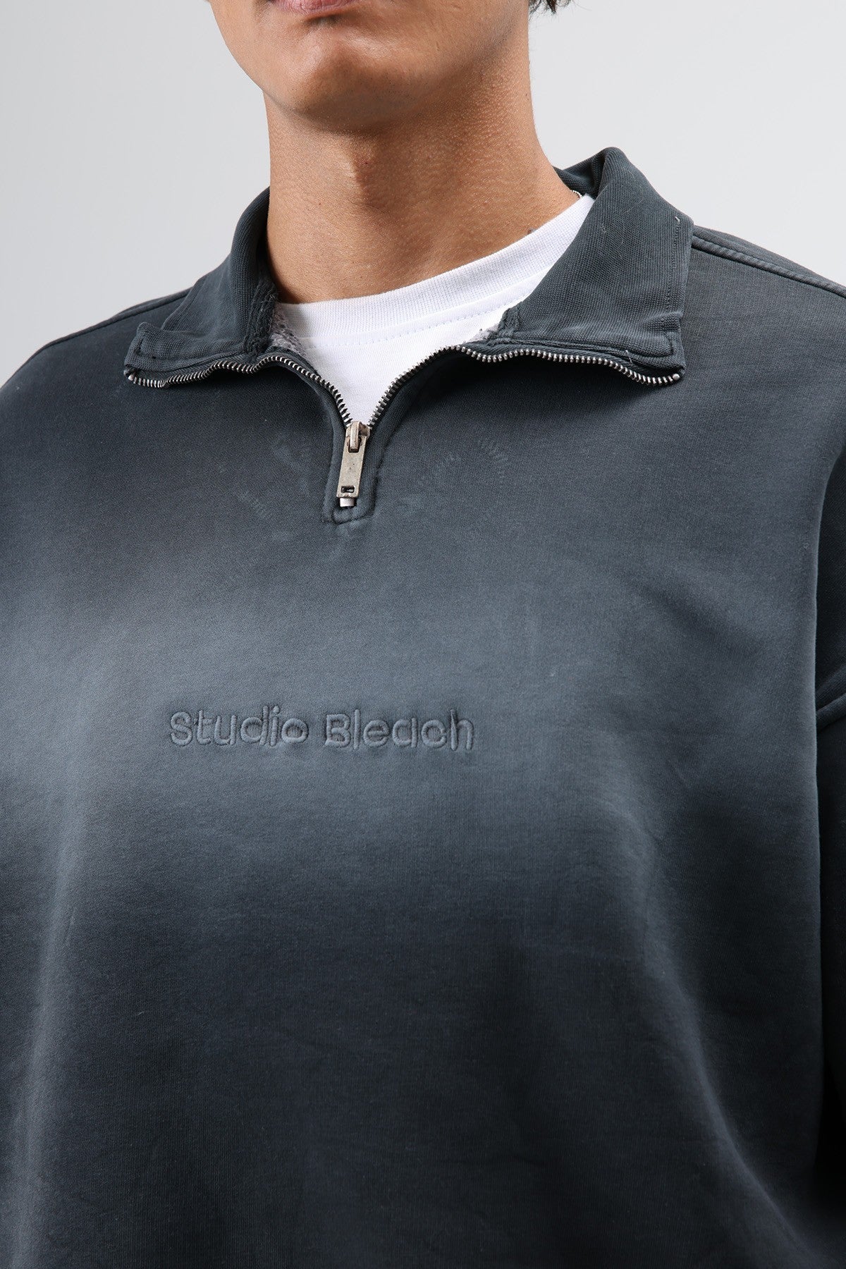 Yaka Fermuarlı Oversize Sweatshirt