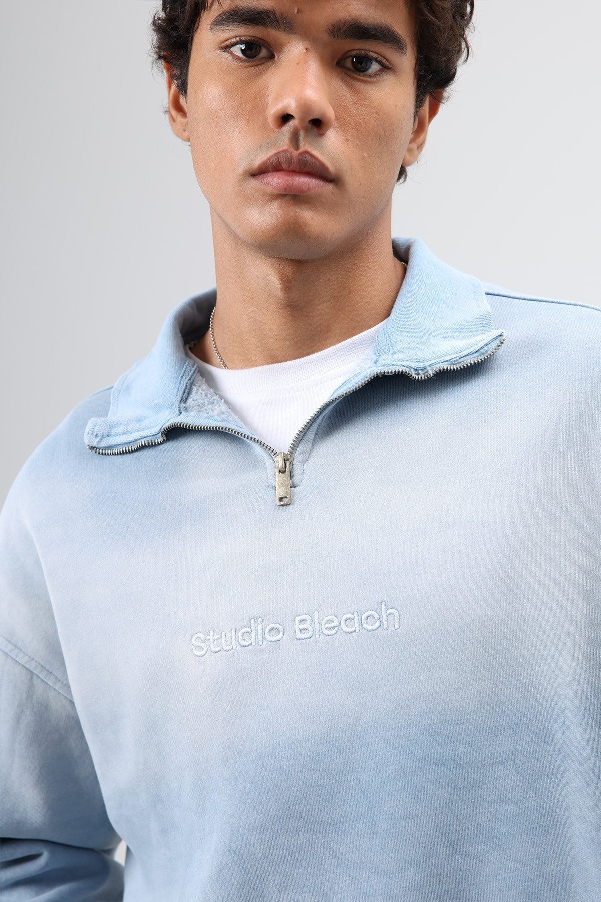 Yaka Fermuarlı Oversize Sweatshirt