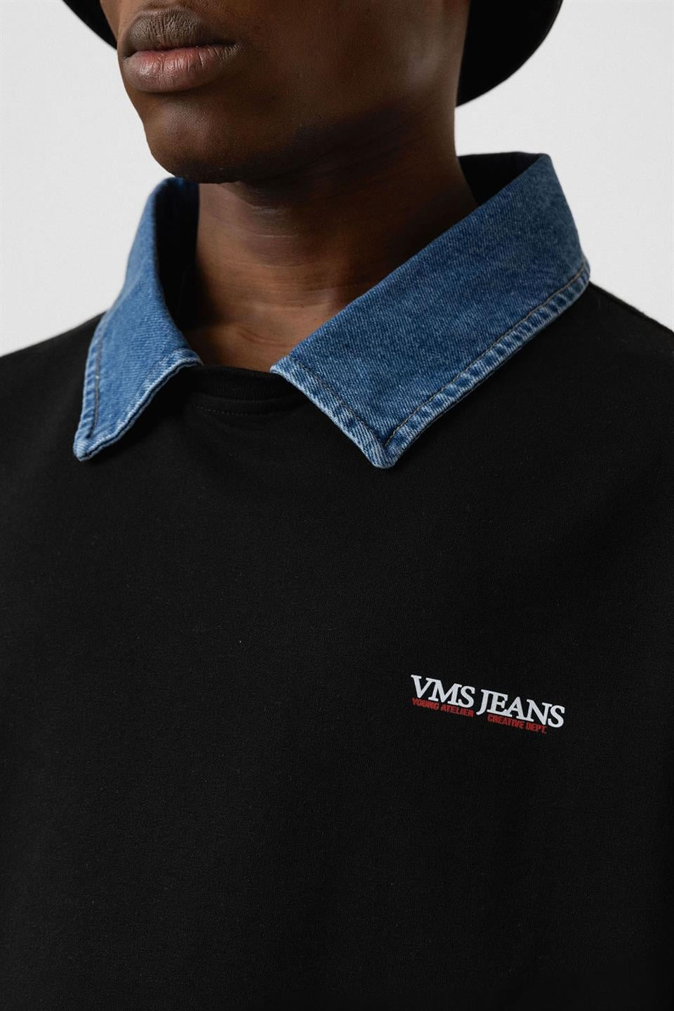 Polo Yaka Yazı Detaylı Oversize Tişört