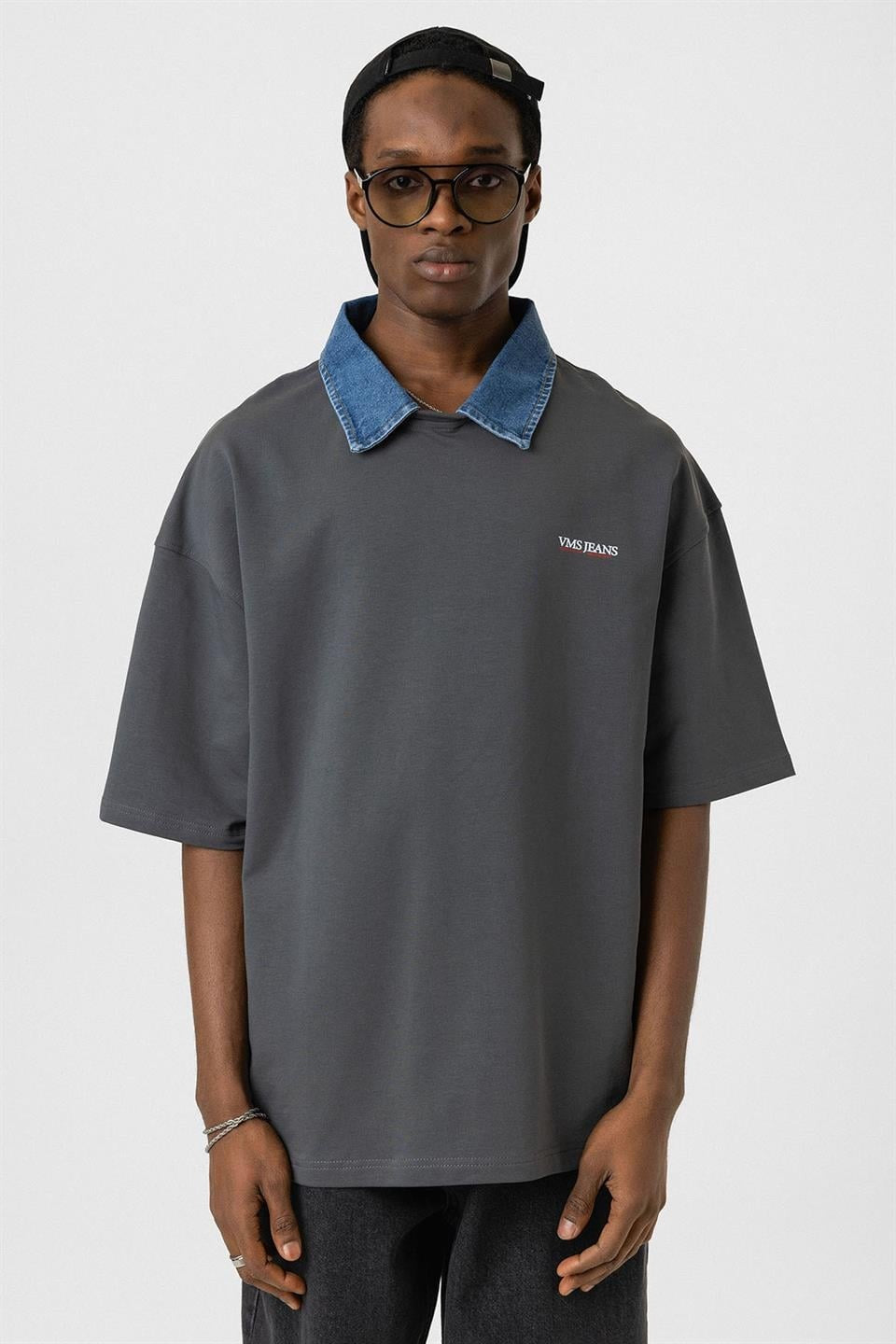 Polo Yaka Yazı Detaylı Oversize Tişört