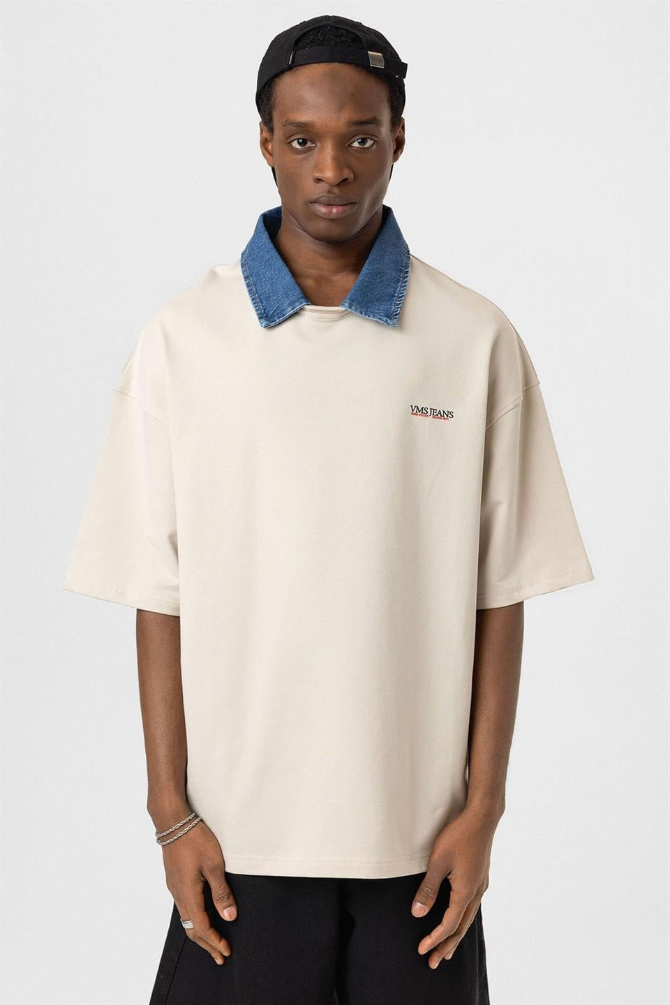 Polo Yaka Yazı Detaylı Oversize Tişört