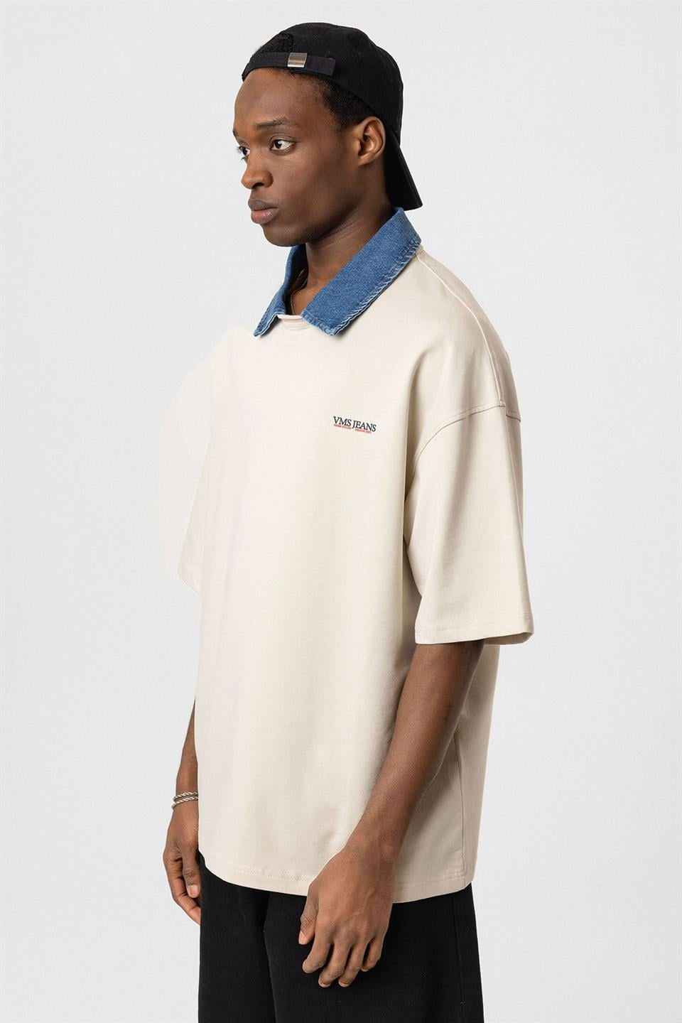 Polo Yaka Yazı Detaylı Oversize Tişört