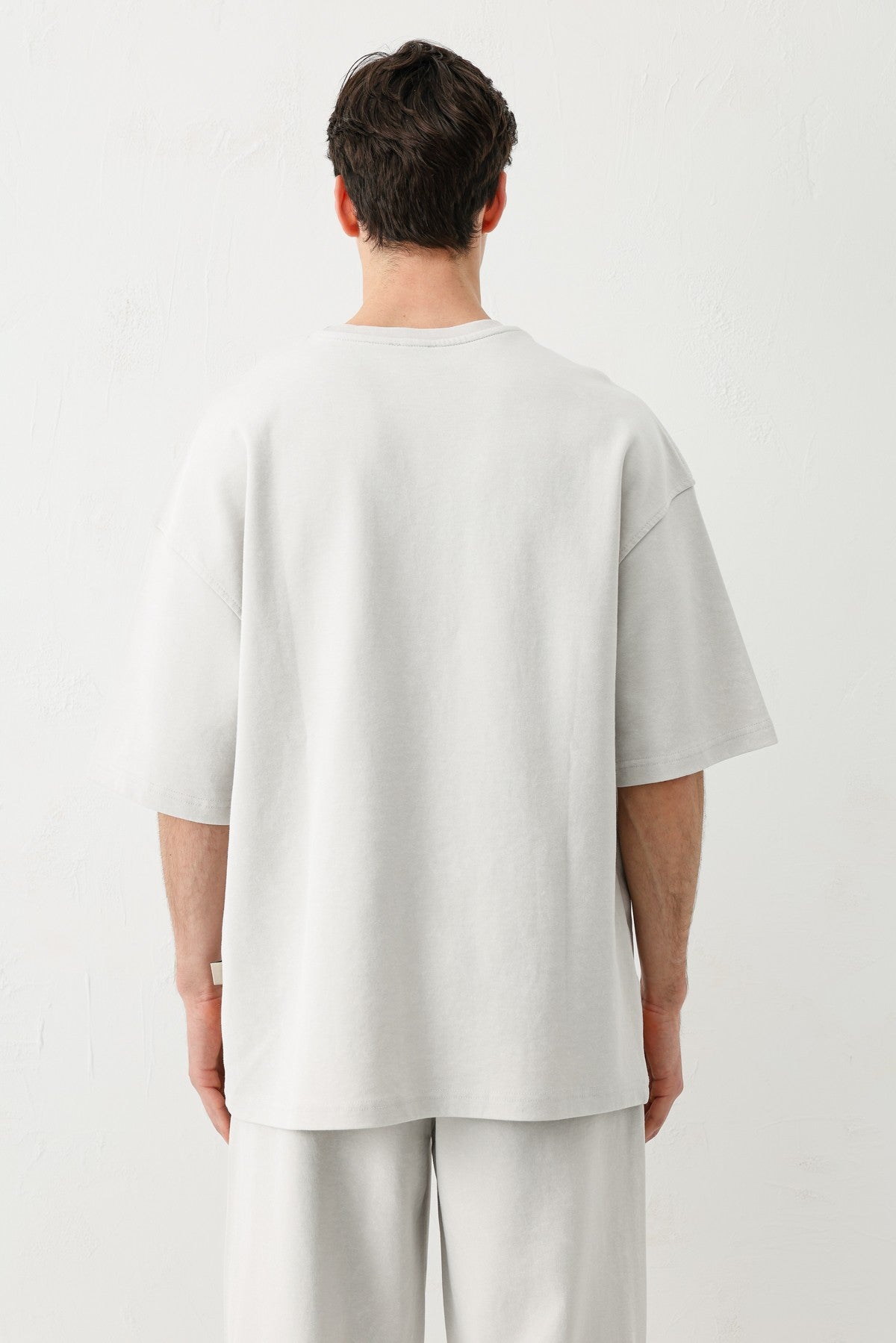 Kısa Kollu Yıkamalı Oversize Tişört