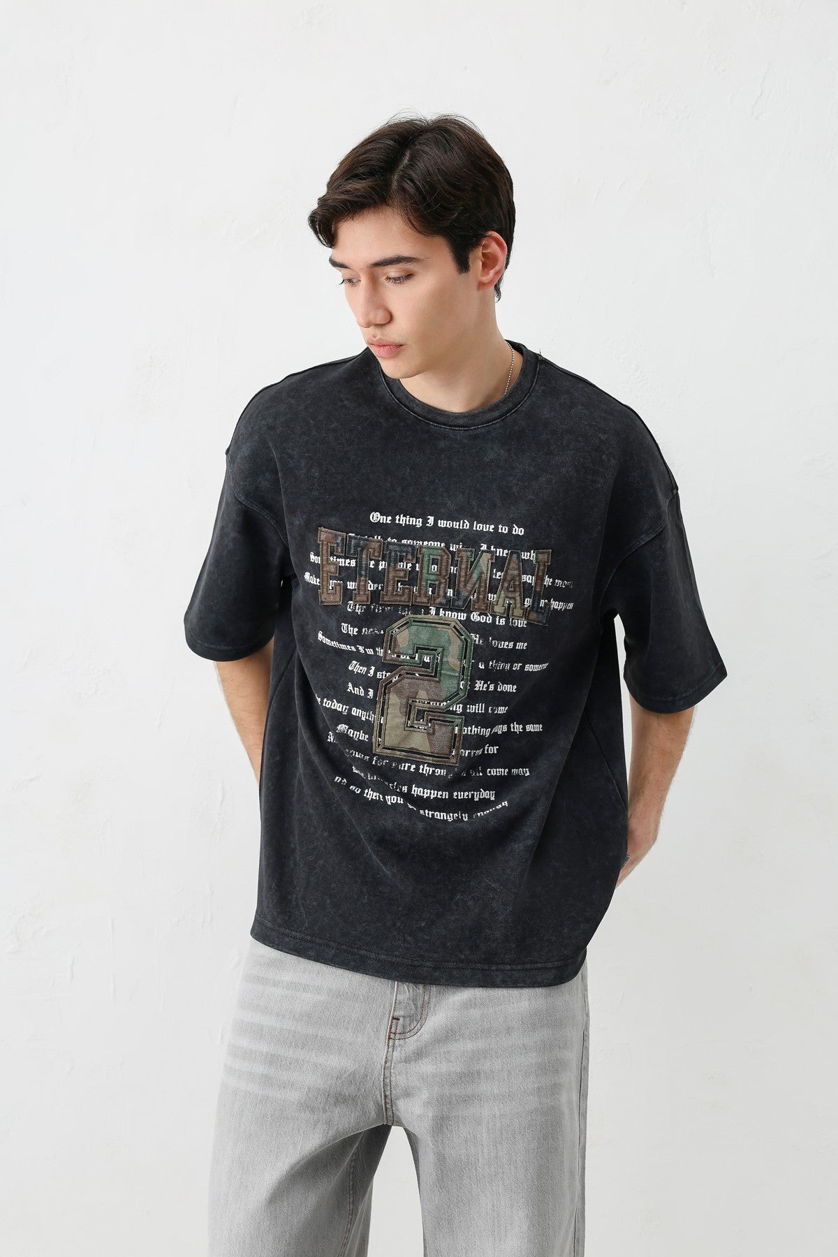 Oversize Yazı ve 2 Baskılı Tişört