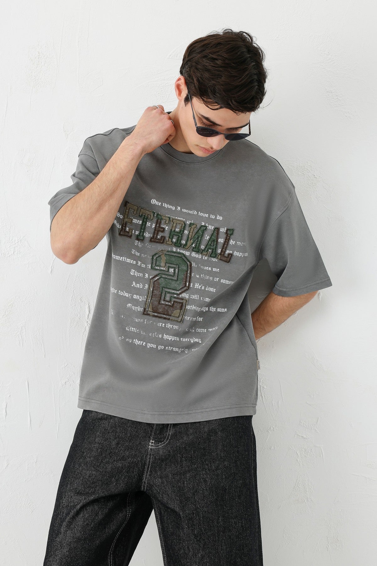 Oversize Yazı ve 2 Baskılı Tişört