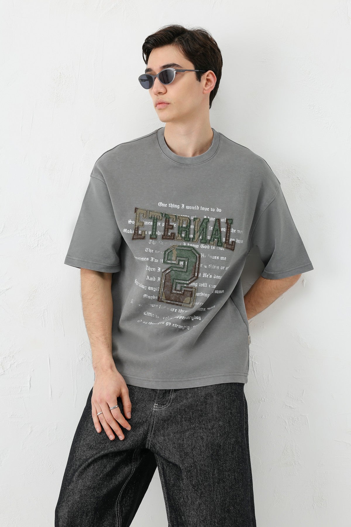 Oversize Yazı ve 2 Baskılı Tişört
