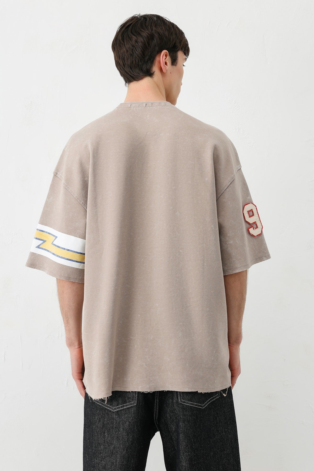 Oversize 91 Baskılı Kol Detaylı Tişört