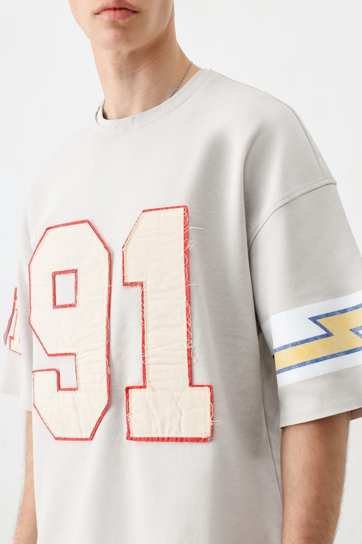 Oversize 91 Baskılı Kol Detaylı Tişört