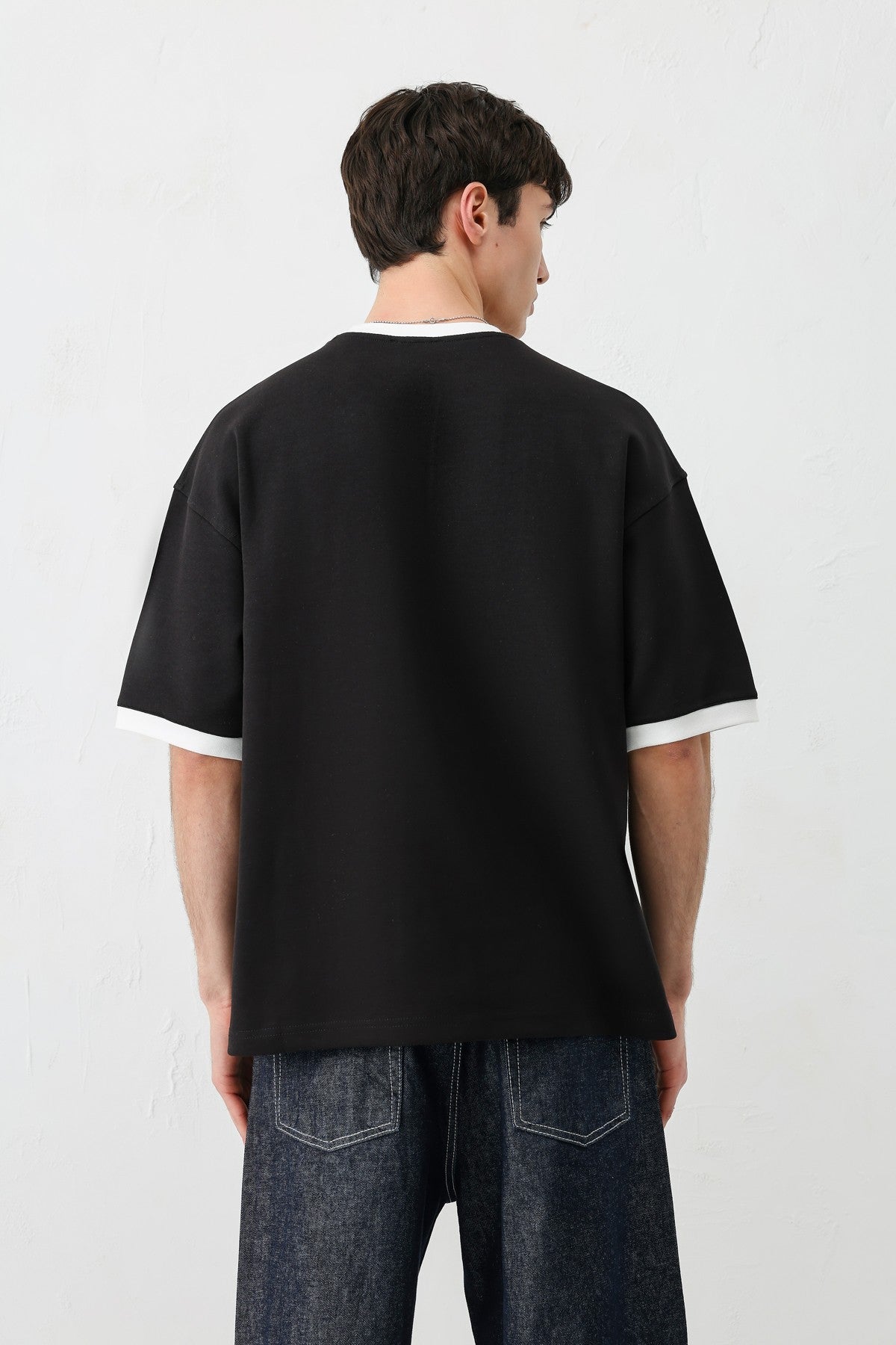 Kısa Kollu Oversize Cepli Tişört