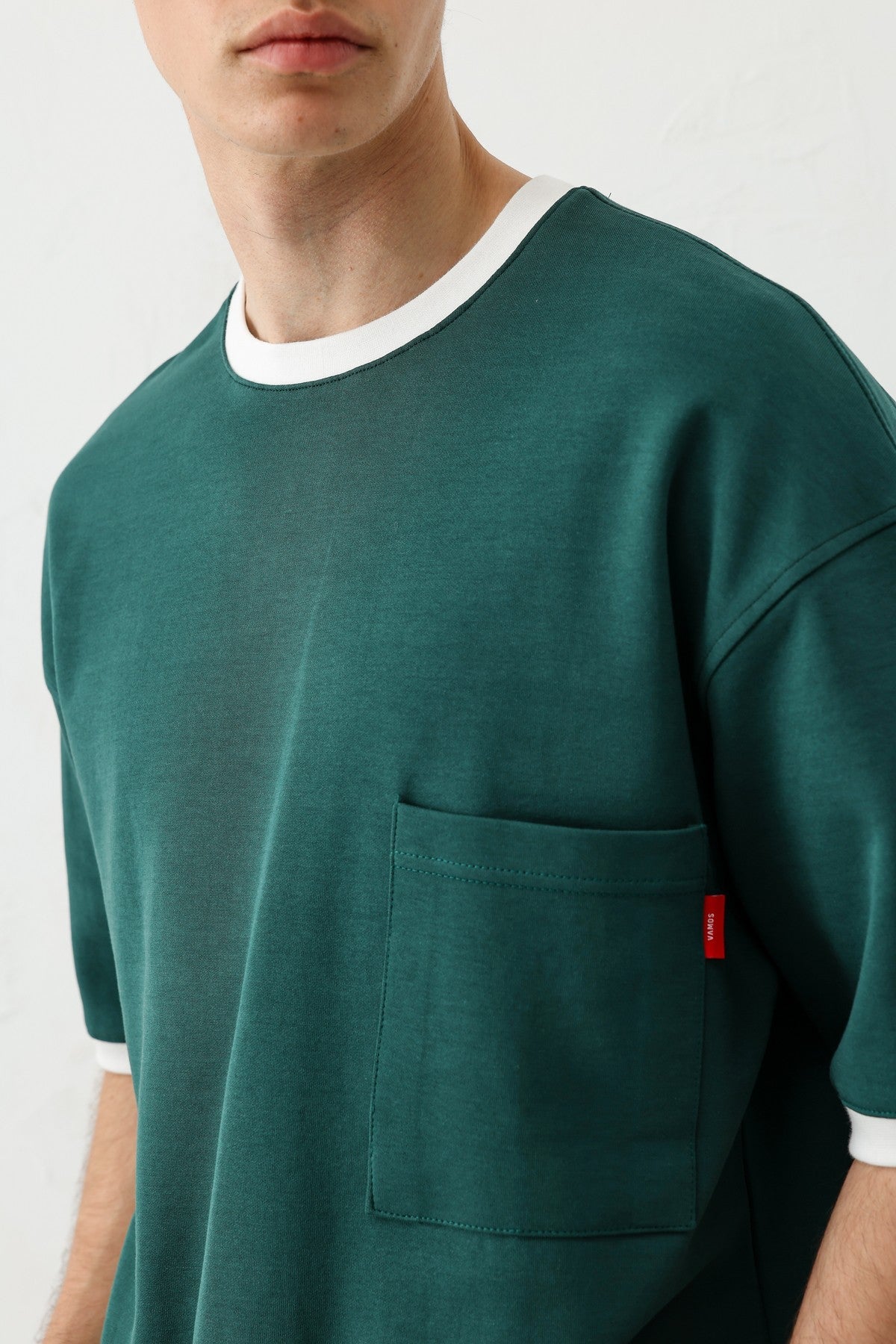 Kısa Kollu Oversize Cepli Tişört