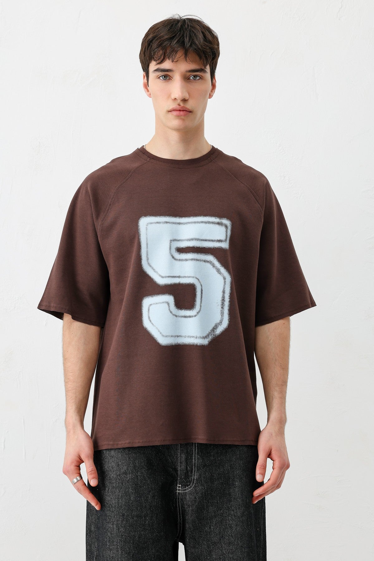 Bisiklet Yaka Oversize 5 Baskılı Tişört