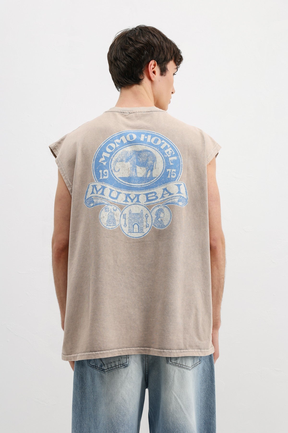 Baskılı Kolsuz Oversize Tişört
