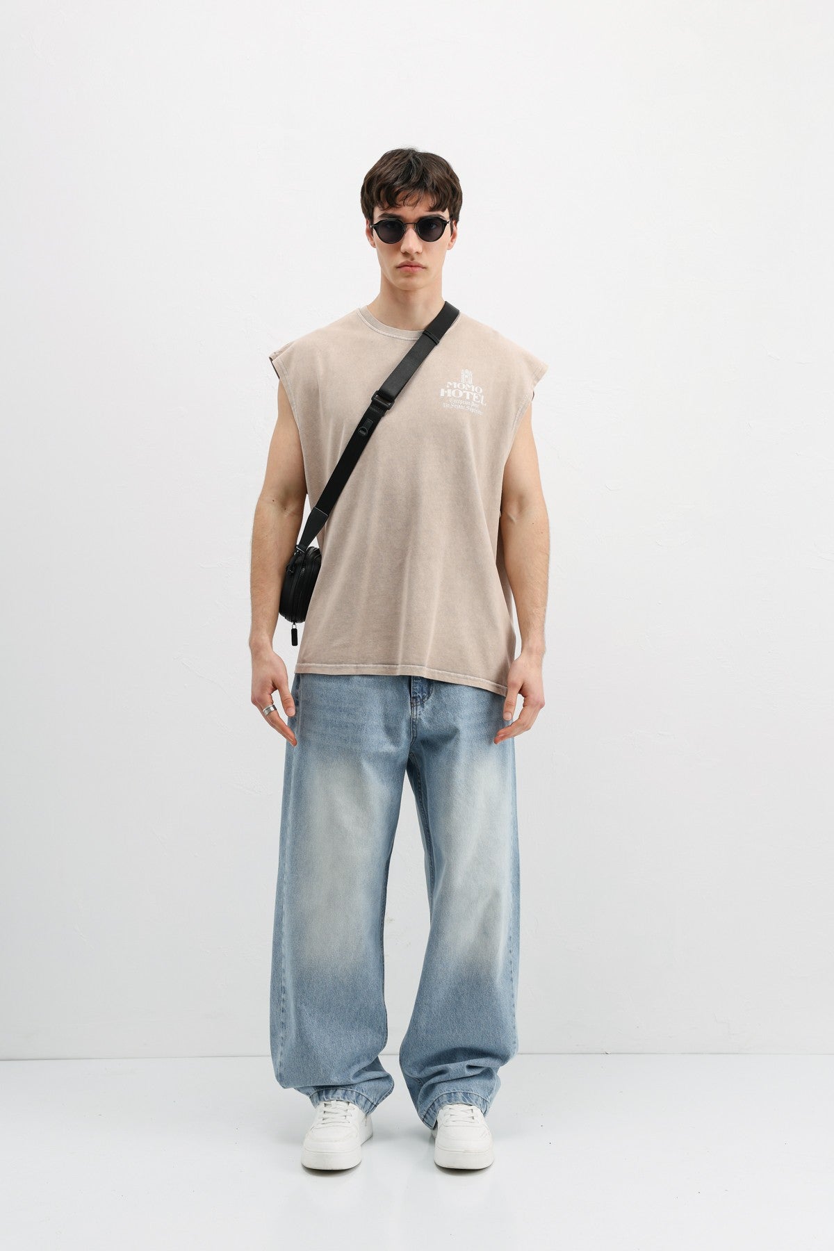 Baskılı Kolsuz Oversize Tişört