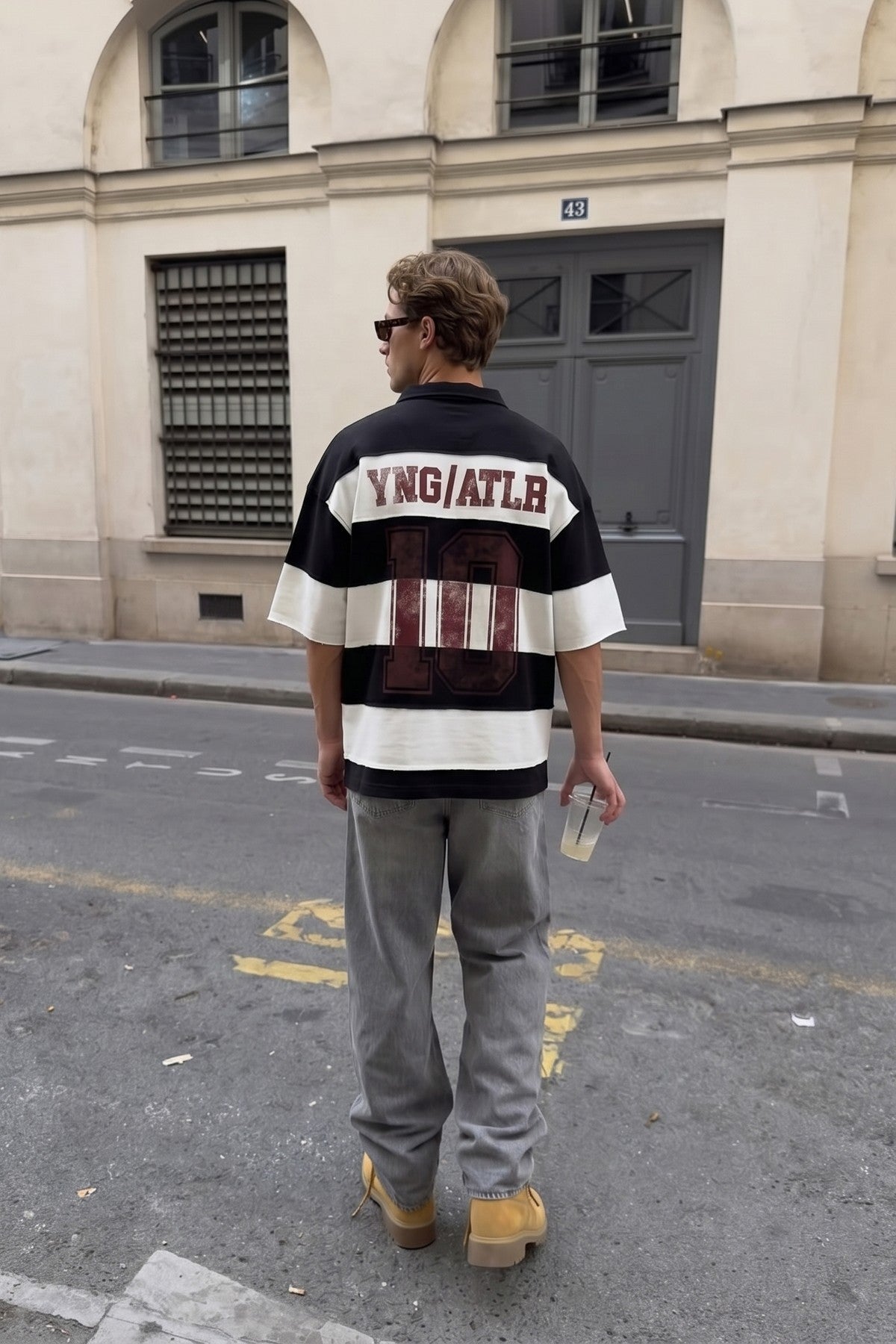 Oversize Rugby Yaka Çizgili Tişört