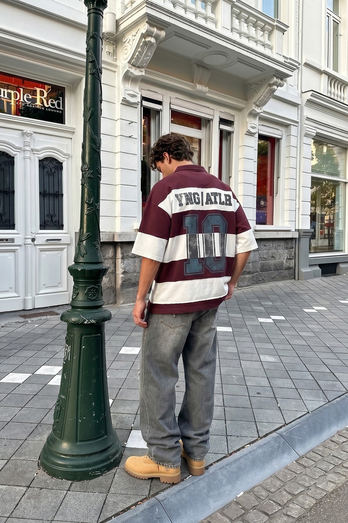 Oversize Rugby Yaka Çizgili Tişört
