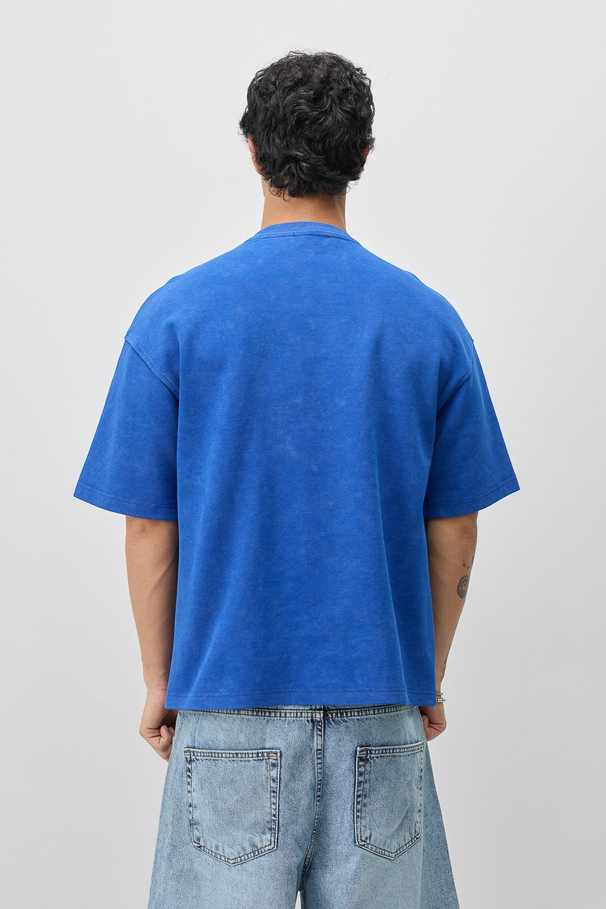 Oversize Yazı ve Sayı Baskılı Tİşört