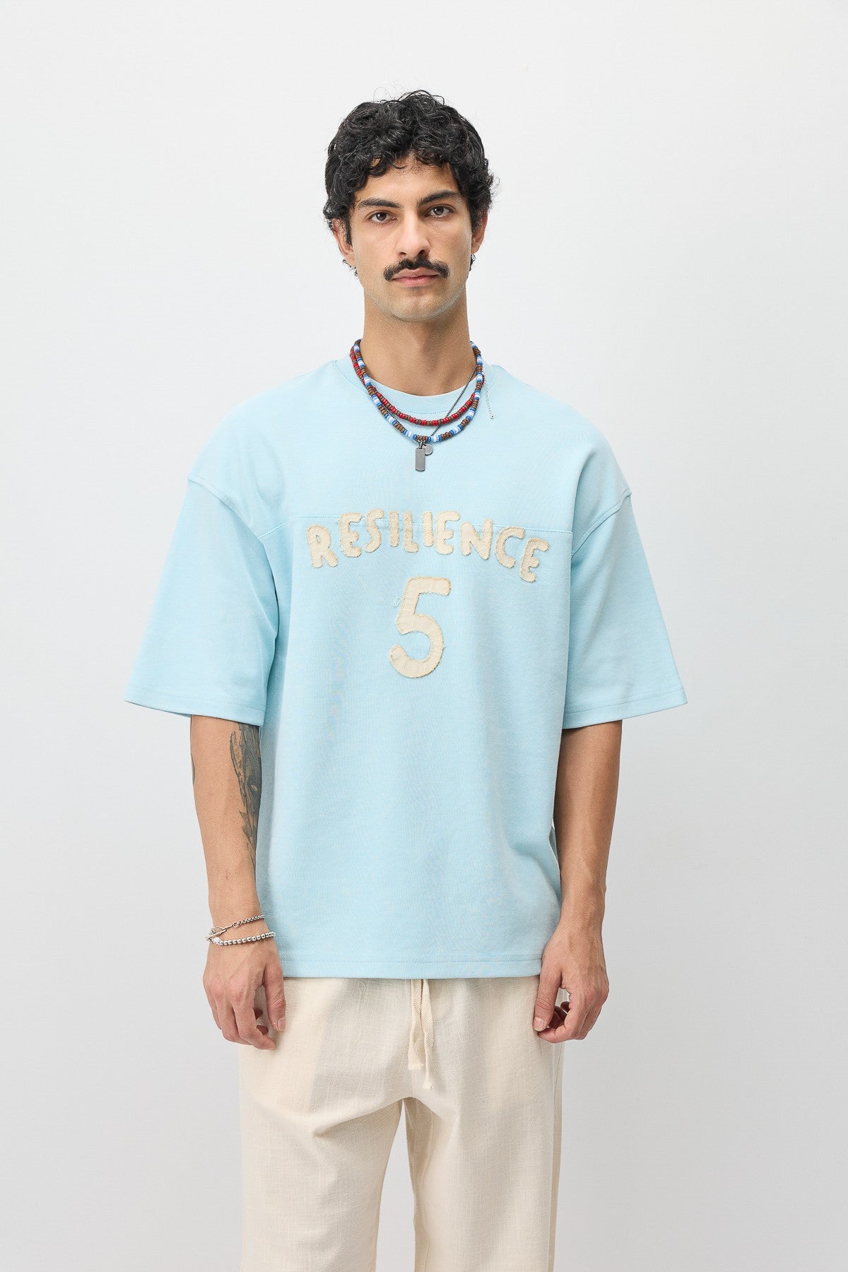 Oversize Yazı ve Sayı Baskılı Tİşört