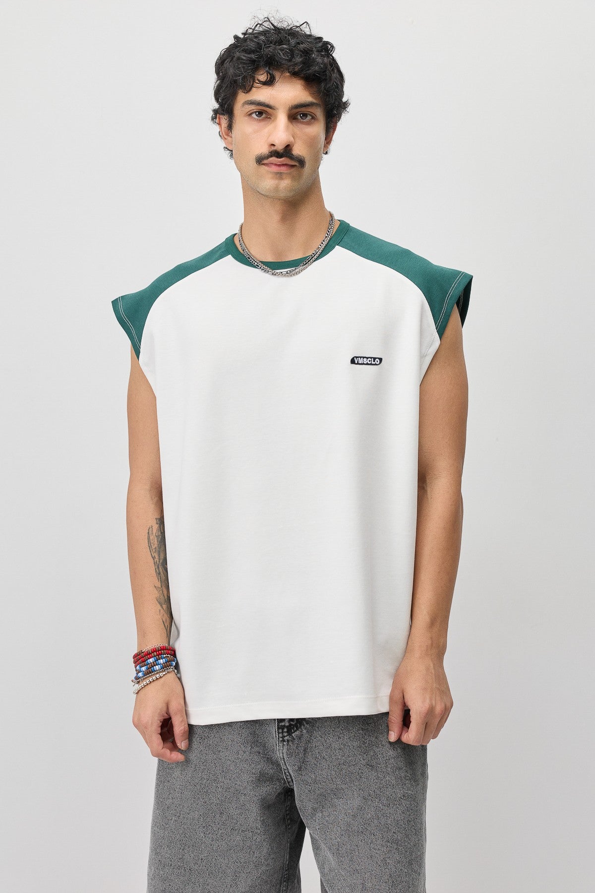 Oversize Arka Baskılı Kolsuz Tişört