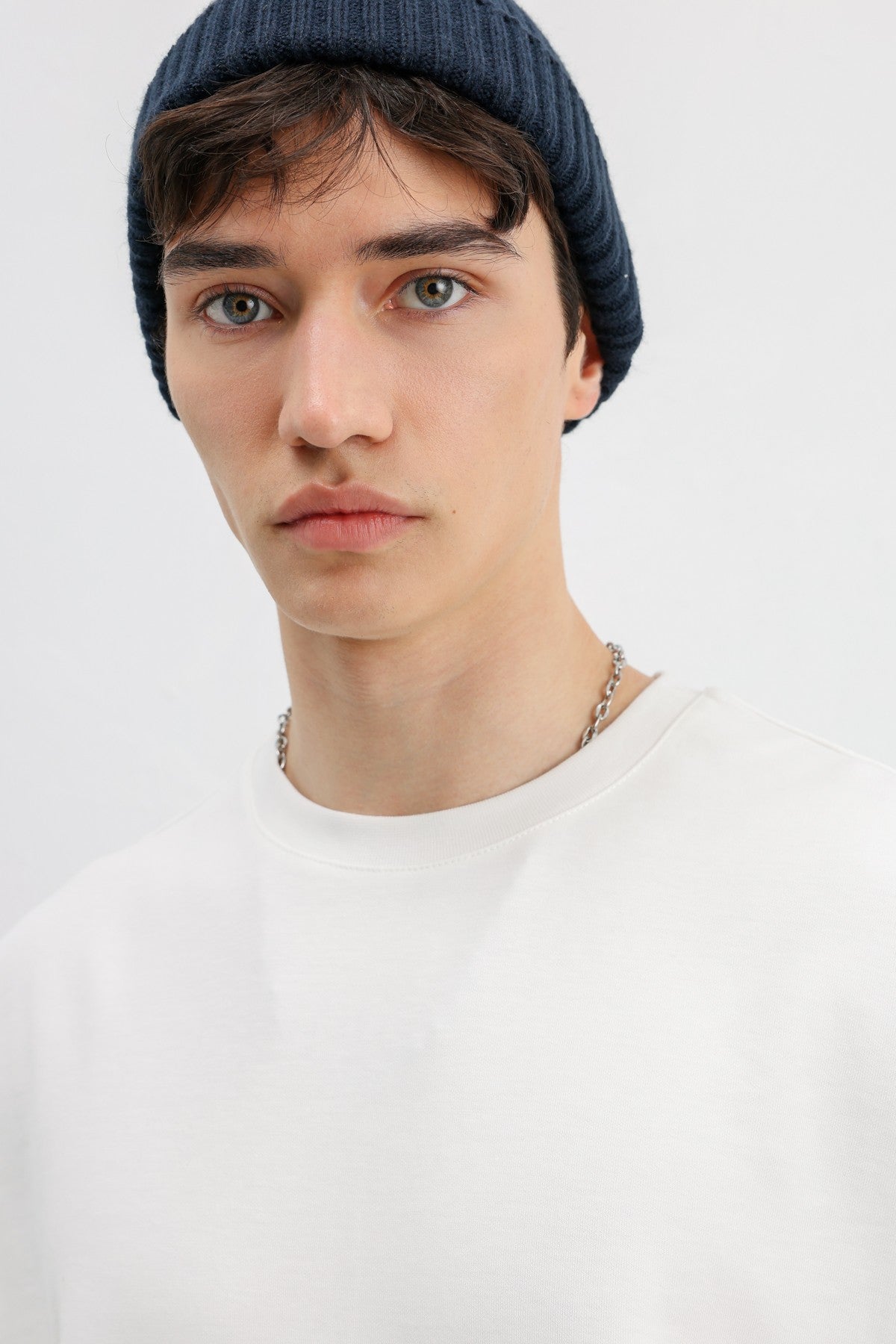 Oversize Kolsuz Basic Tişört