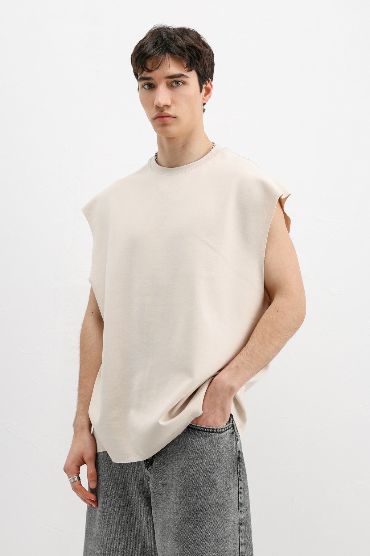 Oversize Kolsuz Basic Tişört