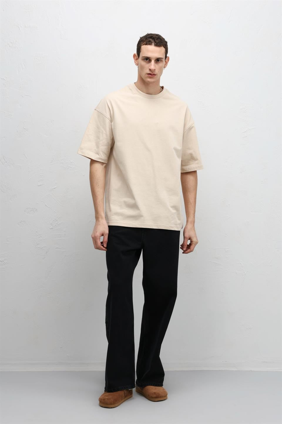 Basic Oversize Bisiklet Yaka Tişört