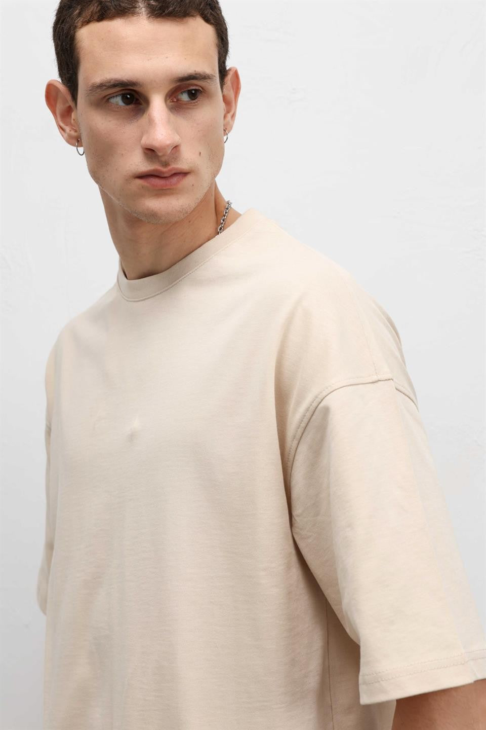 Basic Oversize Bisiklet Yaka Tişört