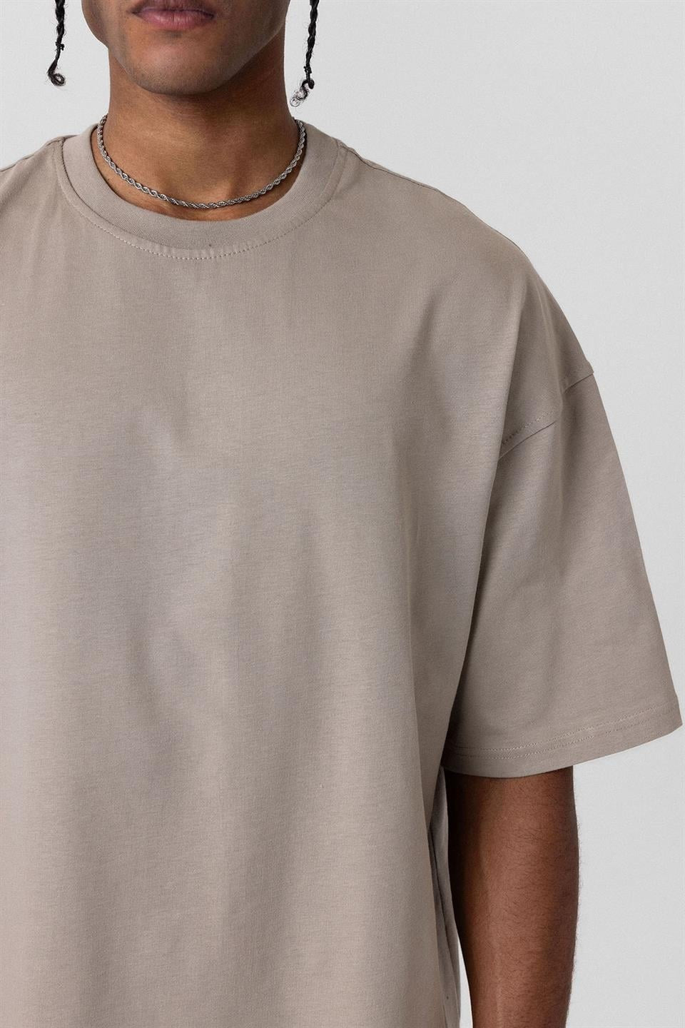 Basic Oversize Bisiklet Yaka Tişört