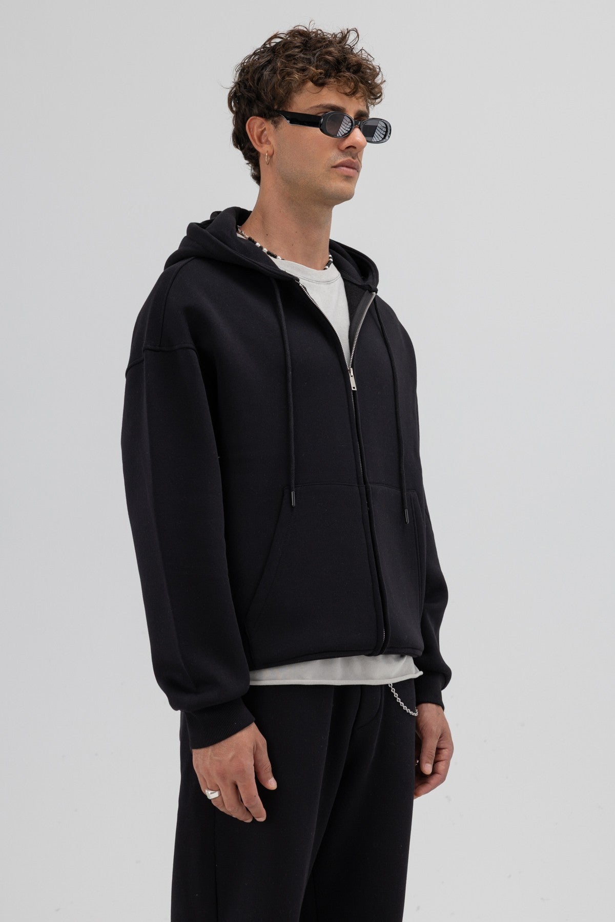 Basic Fermuarlı Oversize Kapüşonlu Sweatshirt