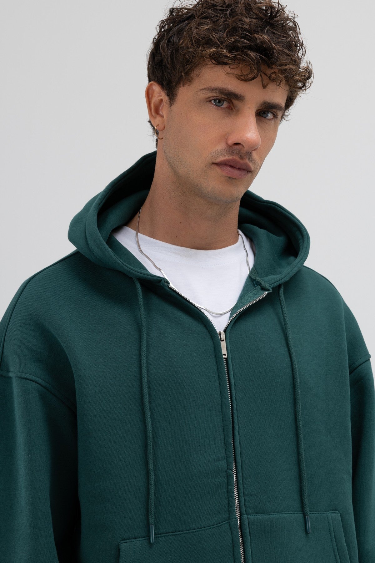 Basic Fermuarlı Oversize Kapüşonlu Sweatshirt