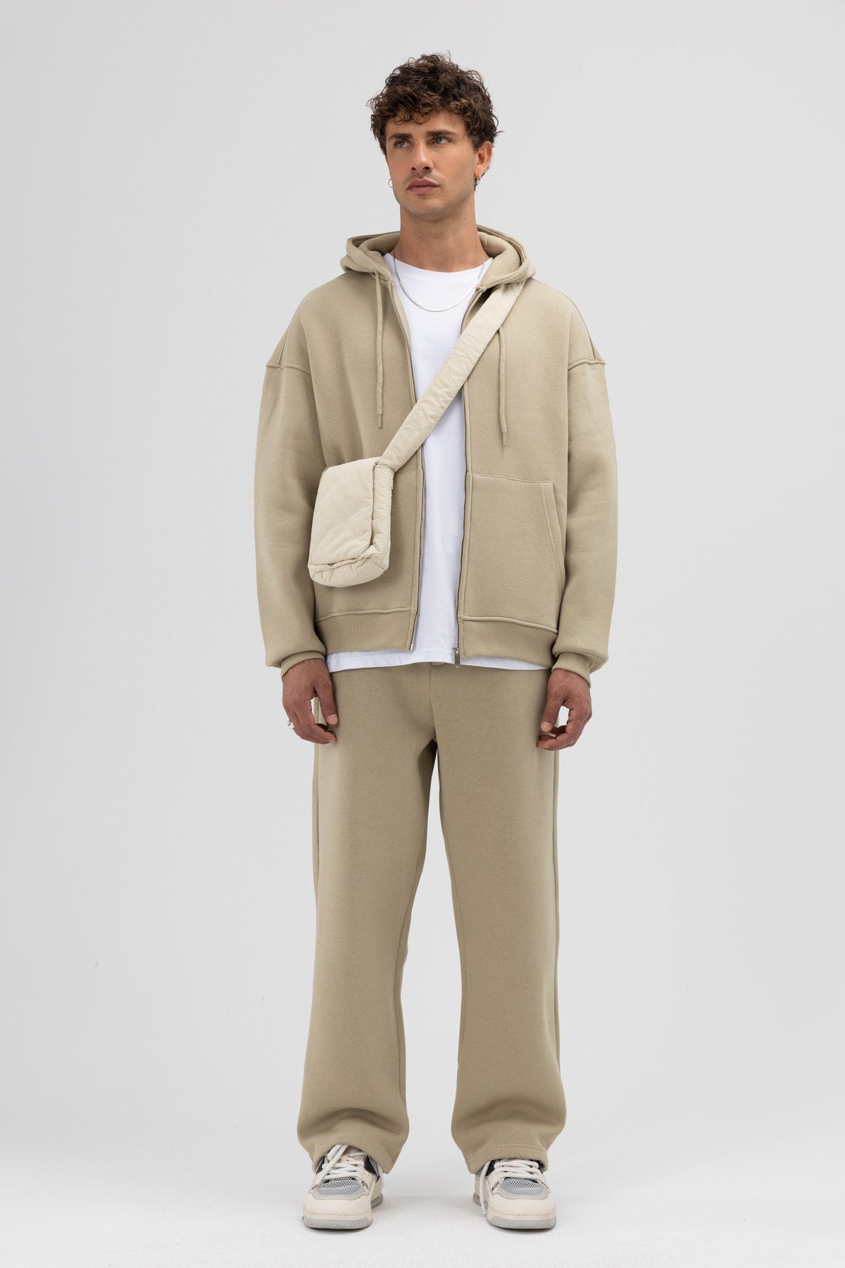 Basic Fermuarlı Oversize Kapüşonlu Sweatshirt