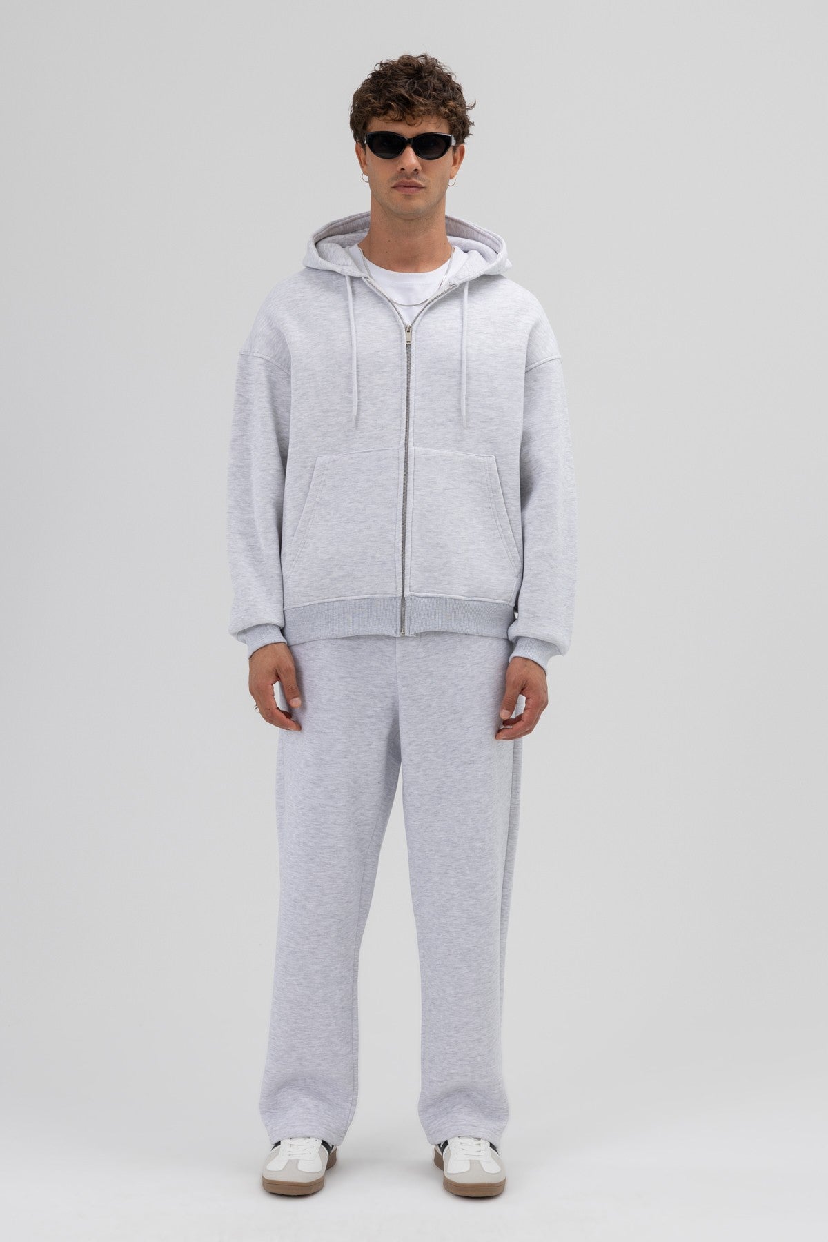 Basic Fermuarlı Oversize Kapüşonlu Sweatshirt