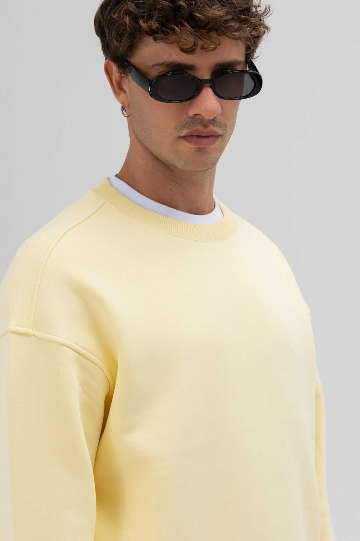Basic Bisiklet Yaka Oversize Sweatshirt