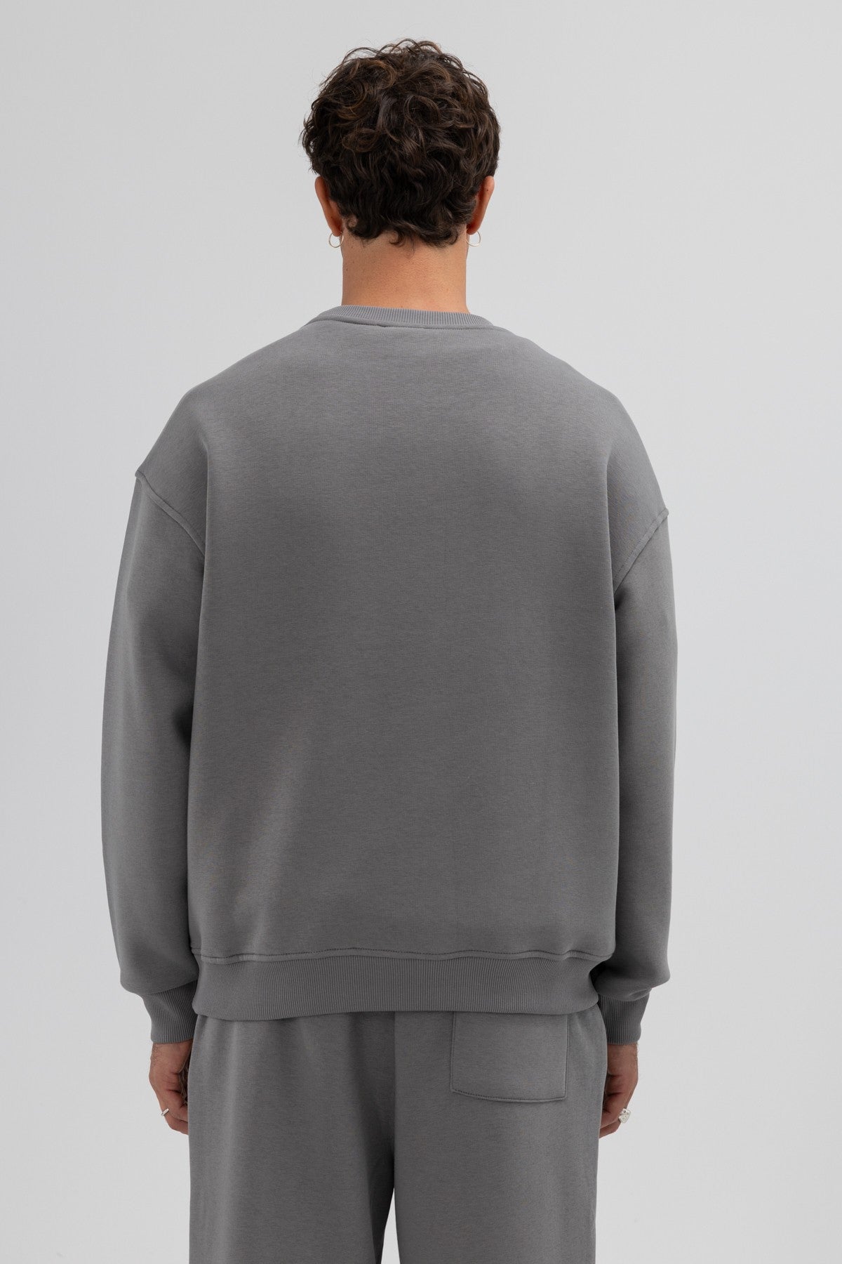 Basic Bisiklet Yaka Oversize Sweatshirt