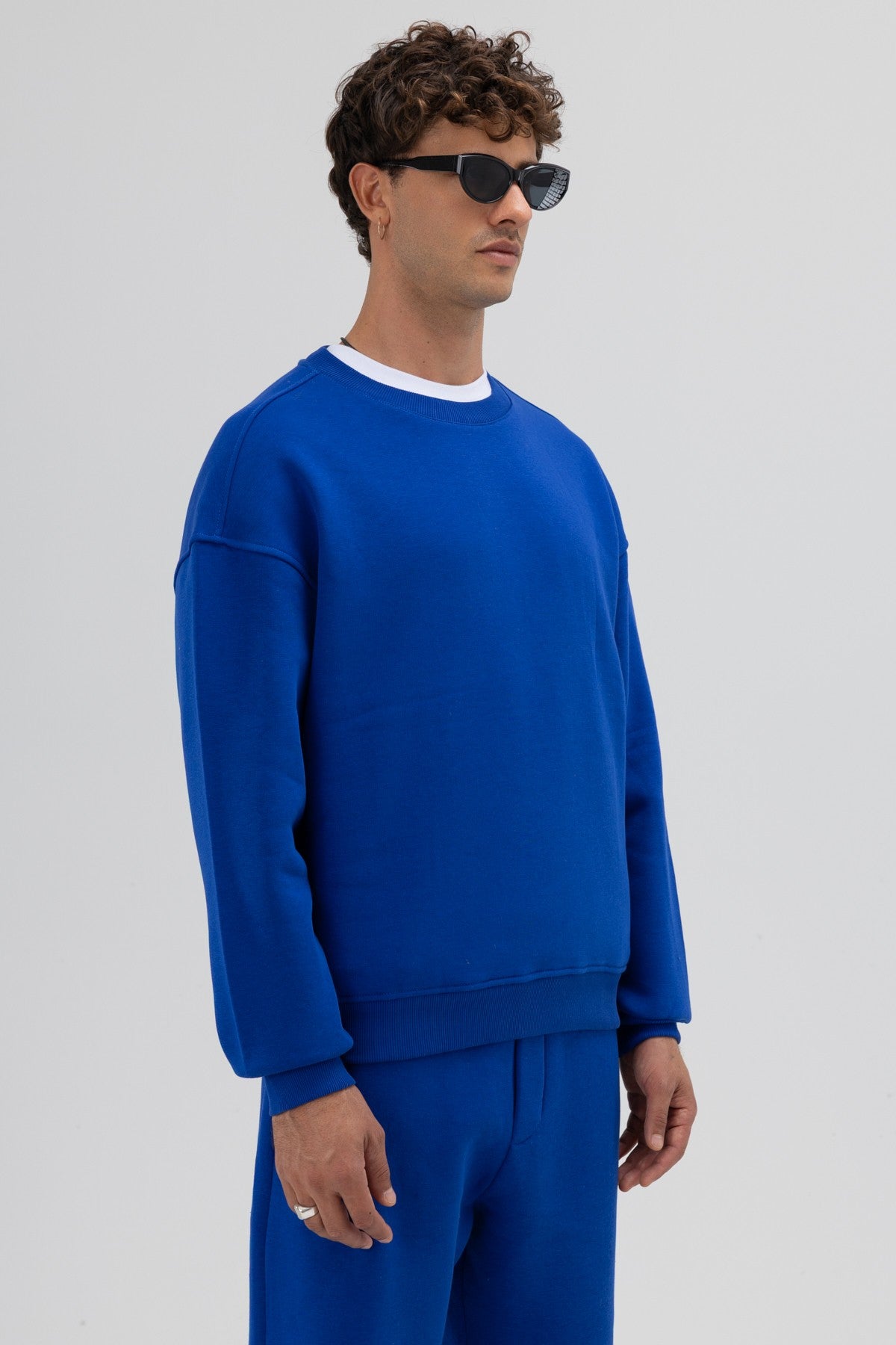Basic Bisiklet Yaka Oversize Sweatshirt