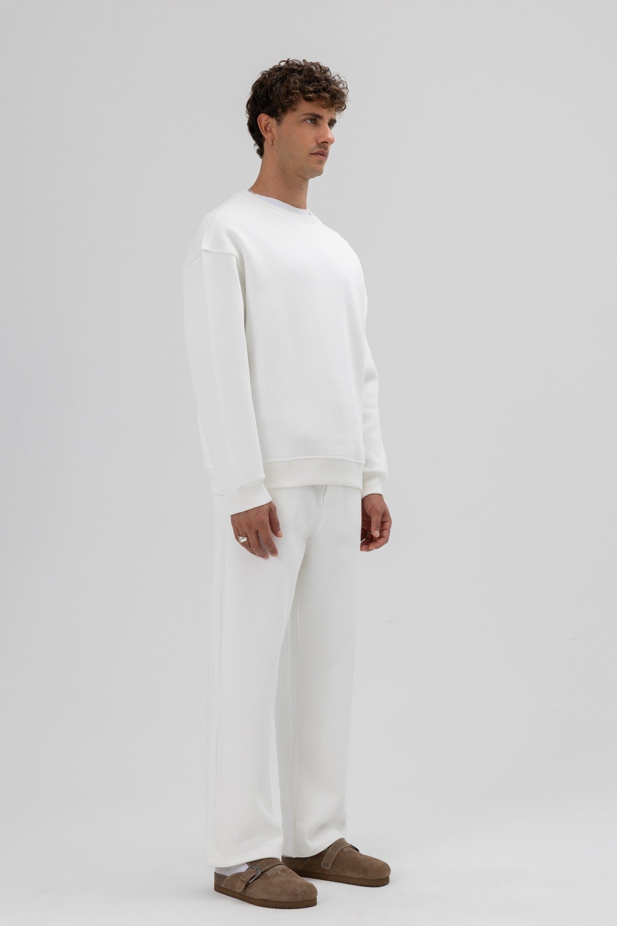Basic Bisiklet Yaka Oversize Sweatshirt