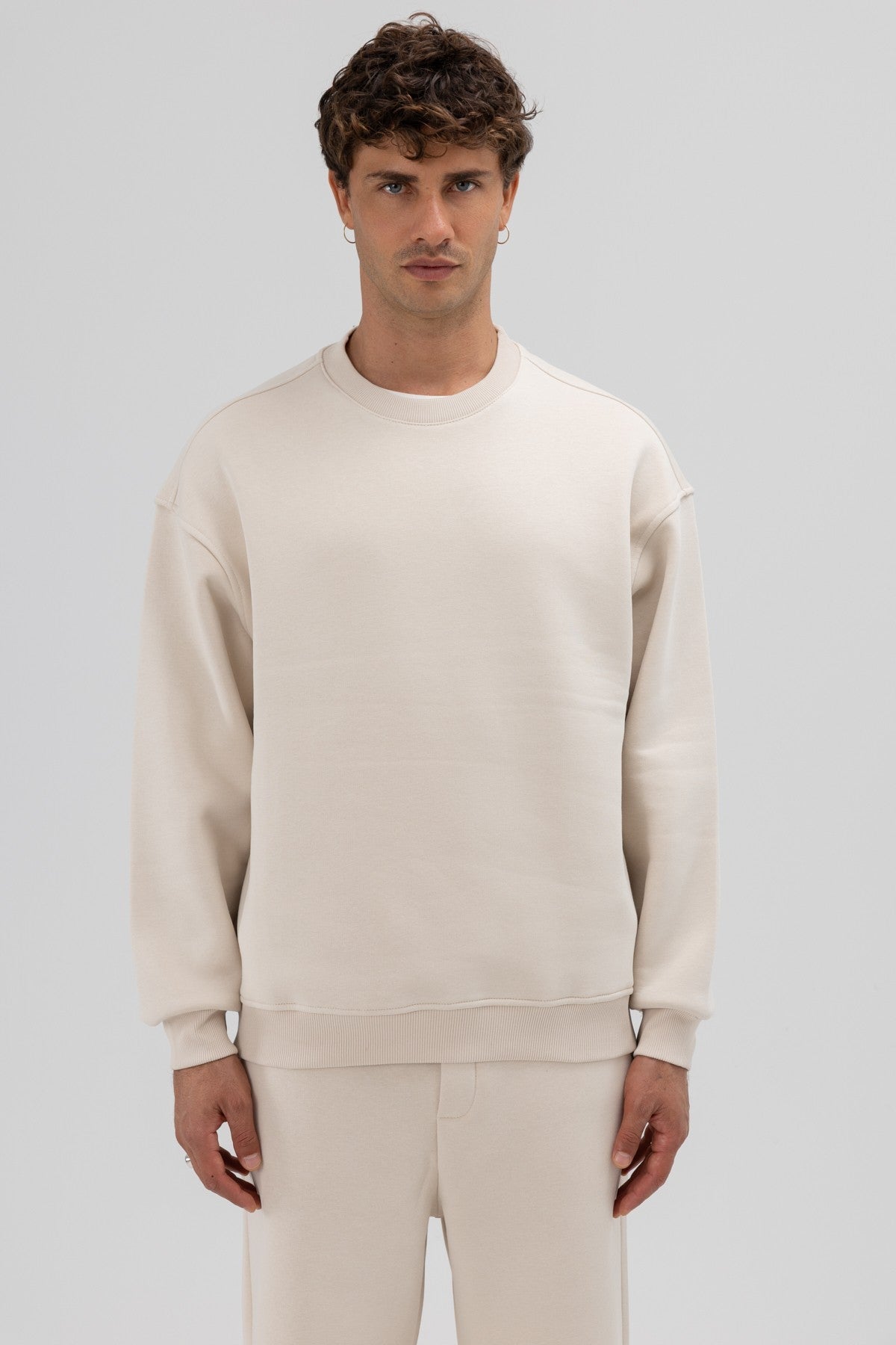 Basic Bisiklet Yaka Oversize Sweatshirt