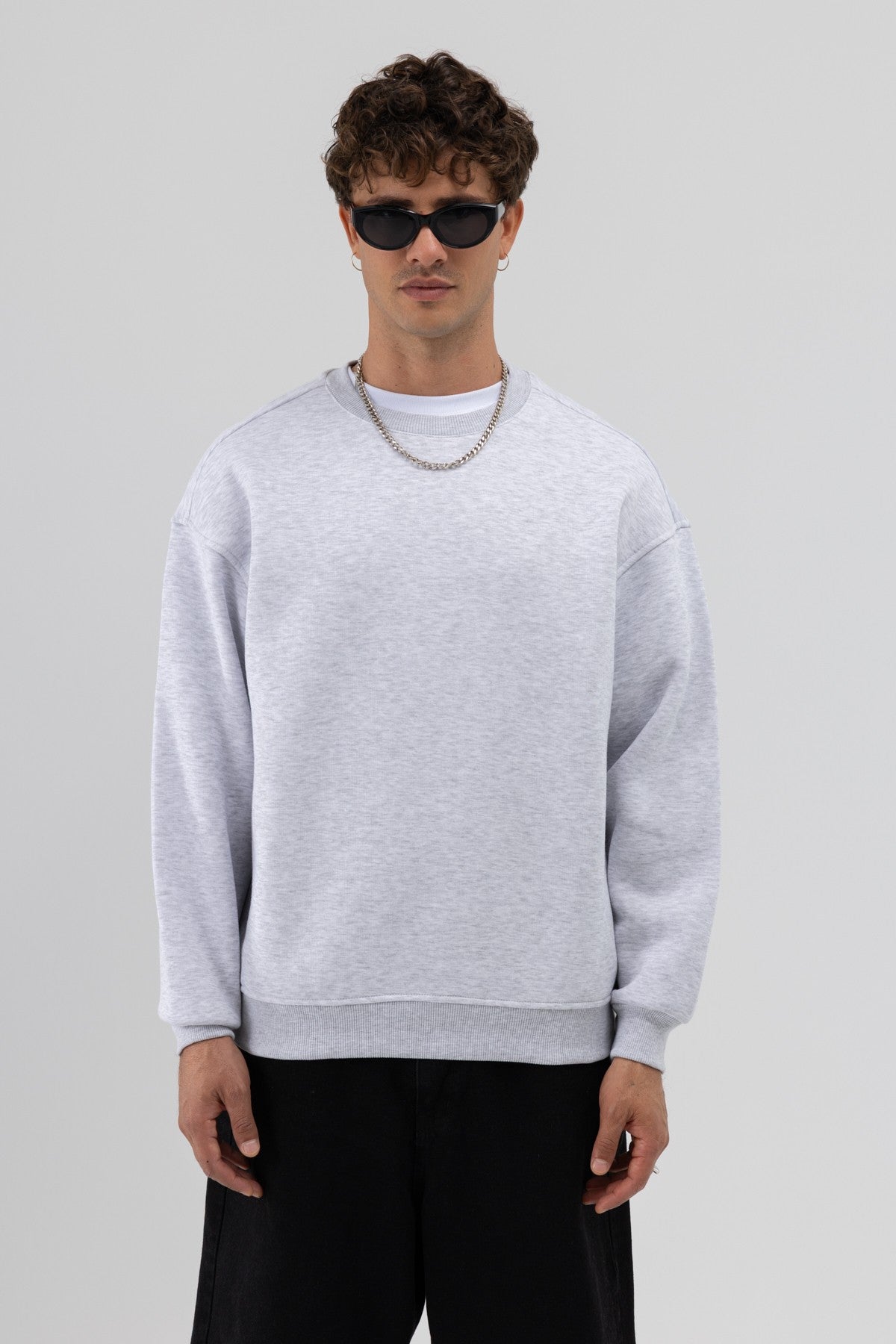 Basic Bisiklet Yaka Oversize Sweatshirt