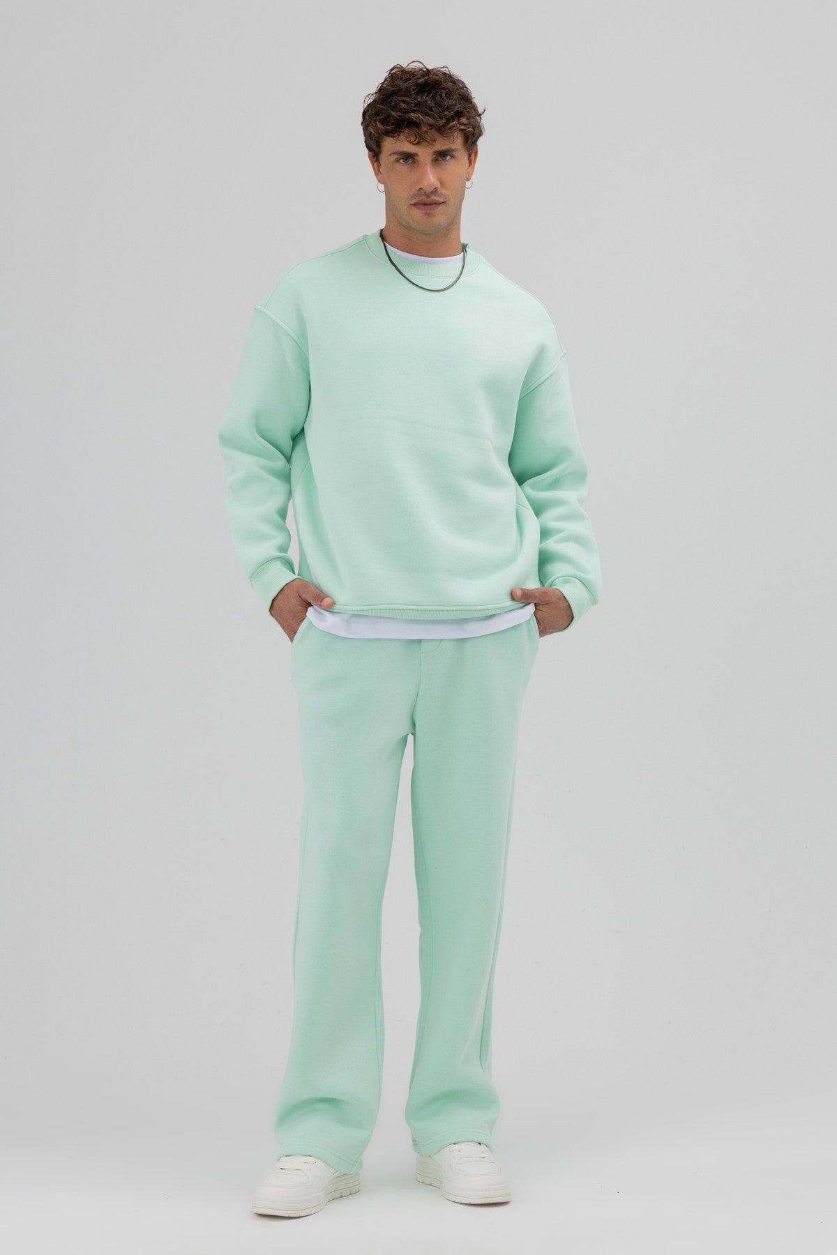 Basic Bisiklet Yaka Oversize Sweatshirt