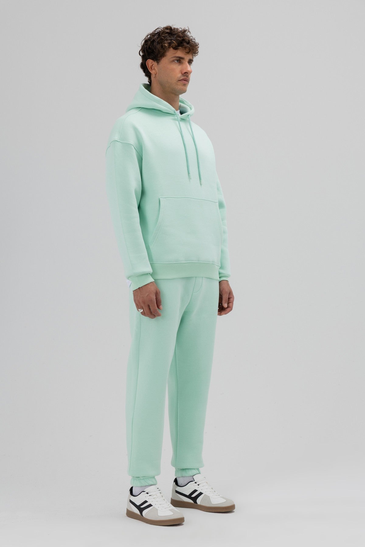 Basic Oversize Kapüşonlu Sweatshirt