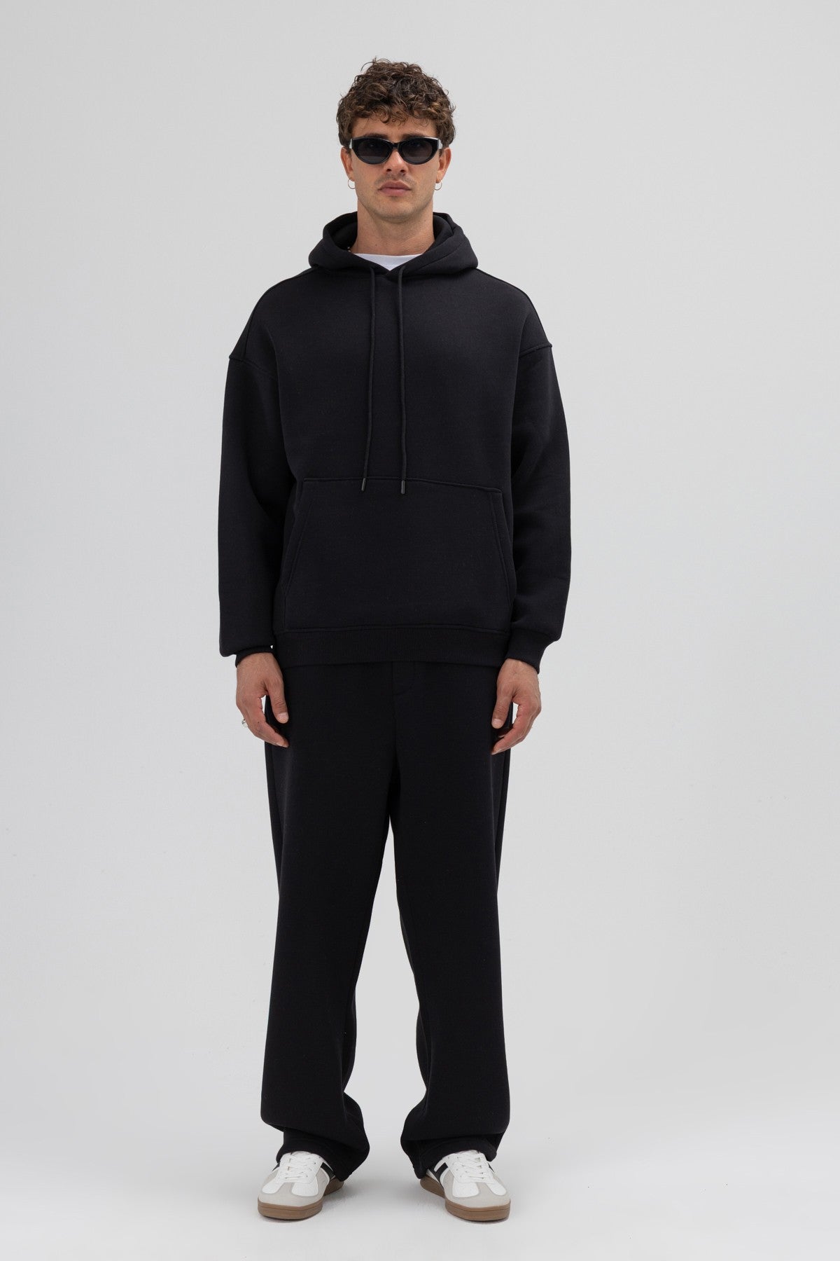 Basic Oversize Kapüşonlu Sweatshirt