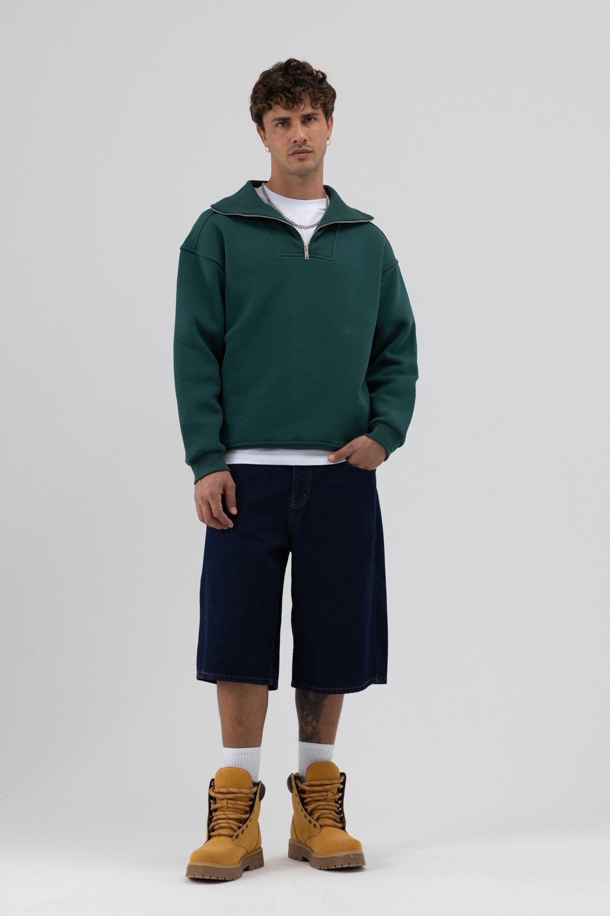 Basic Fermuarlı Dik Yaka Sweatshirt