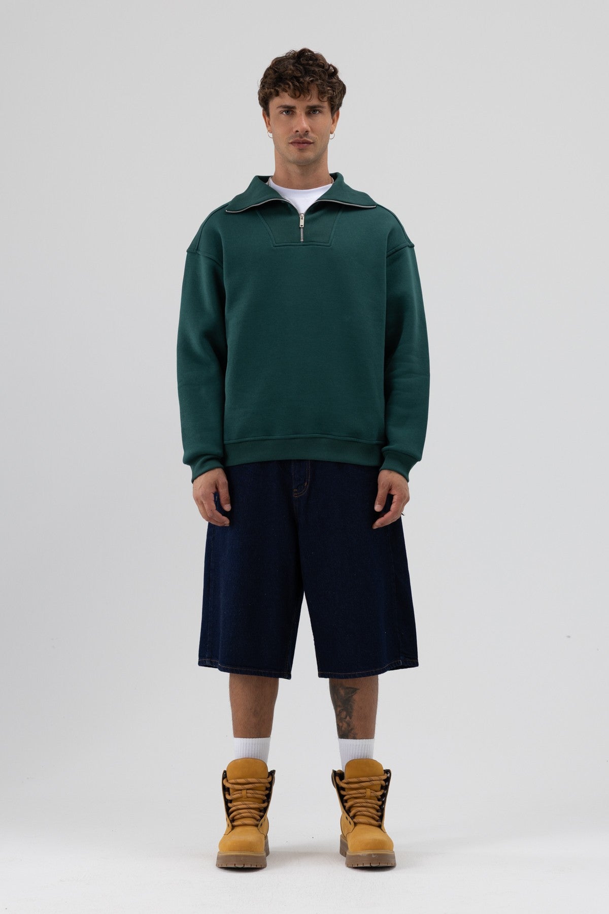 Basic Fermuarlı Dik Yaka Sweatshirt