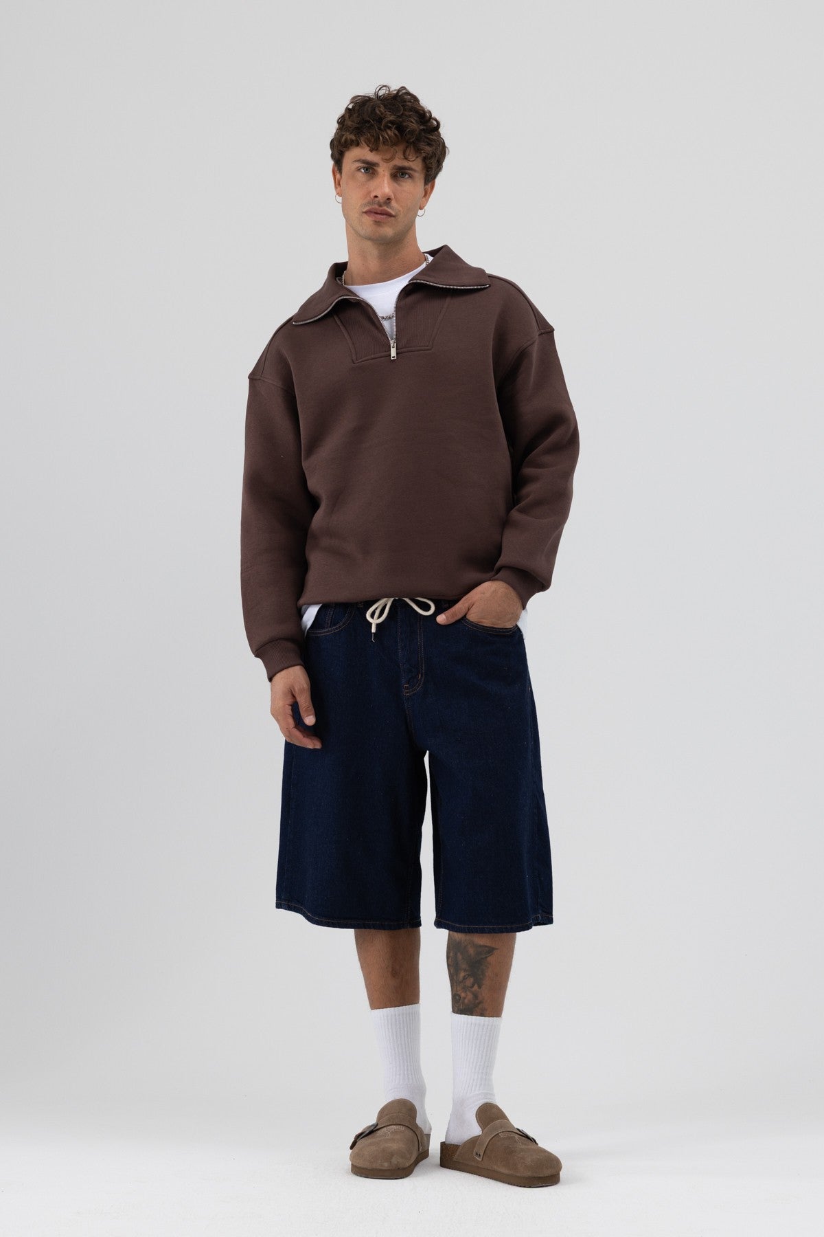 Basic Fermuarlı Dik Yaka Sweatshirt