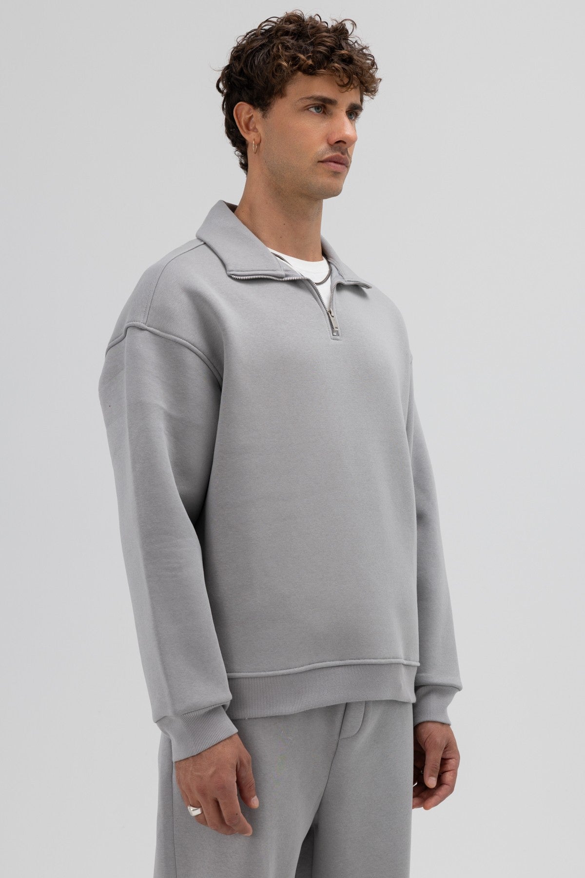 Oversize Fermuarlı Dik Yaka Sweatshirt