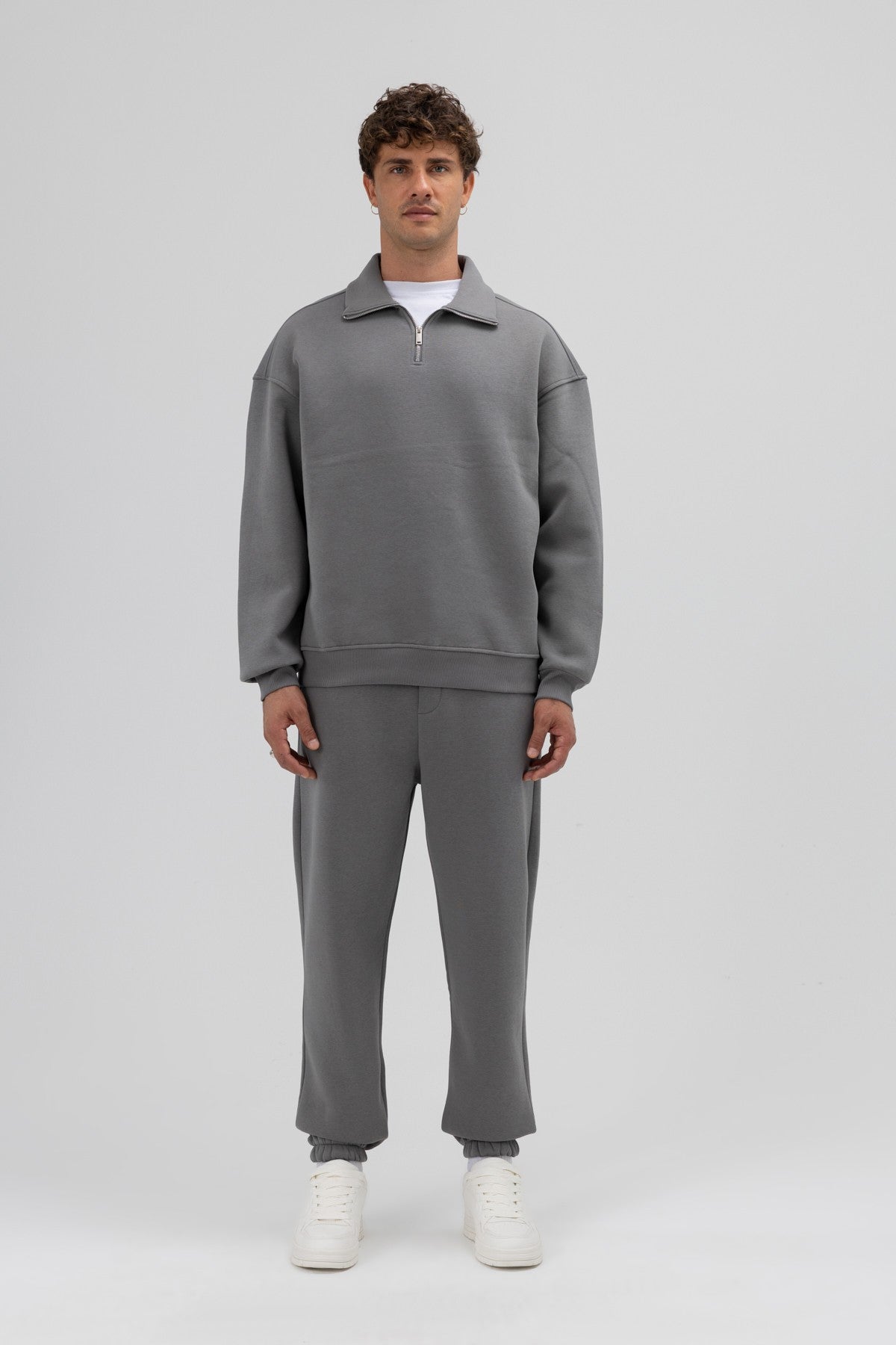 Oversize Fermuarlı Dik Yaka Sweatshirt