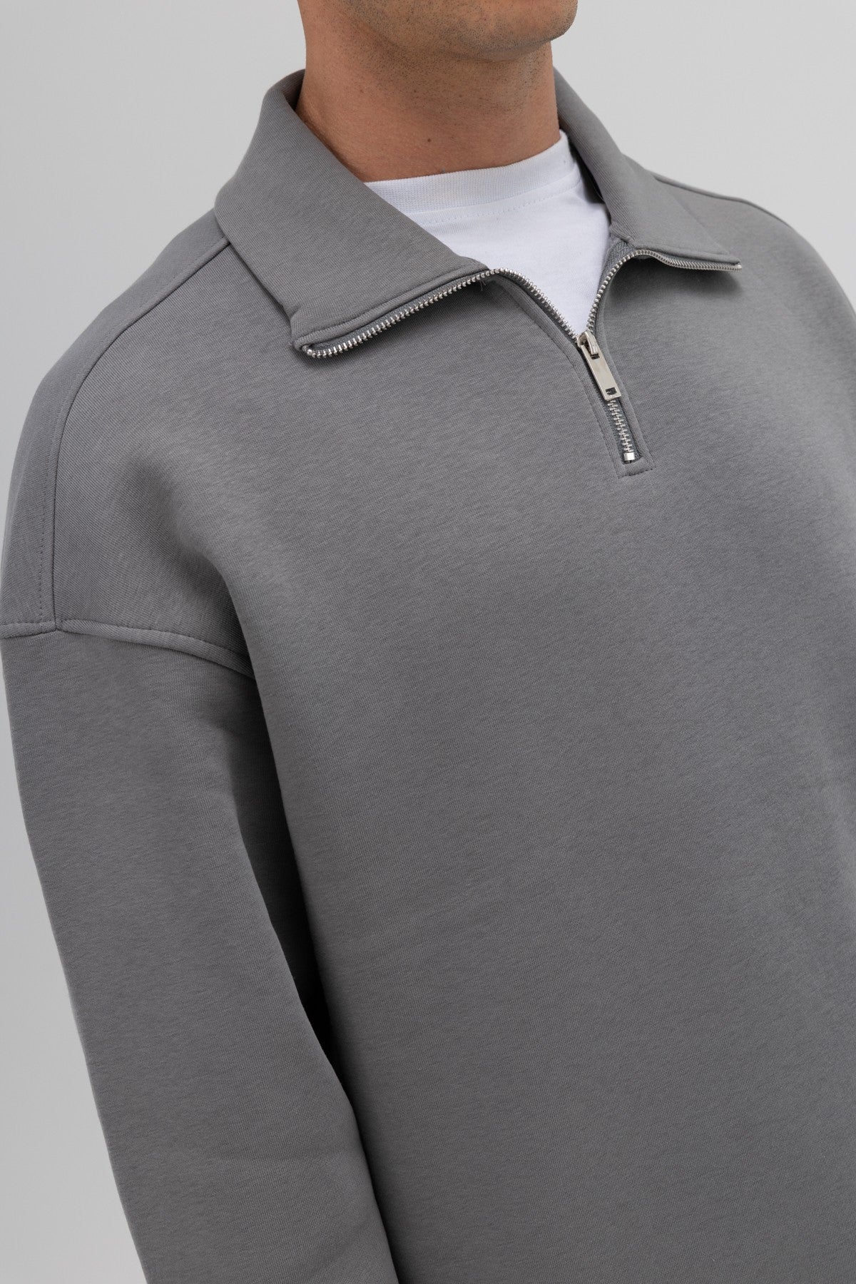 Oversize Fermuarlı Dik Yaka Sweatshirt